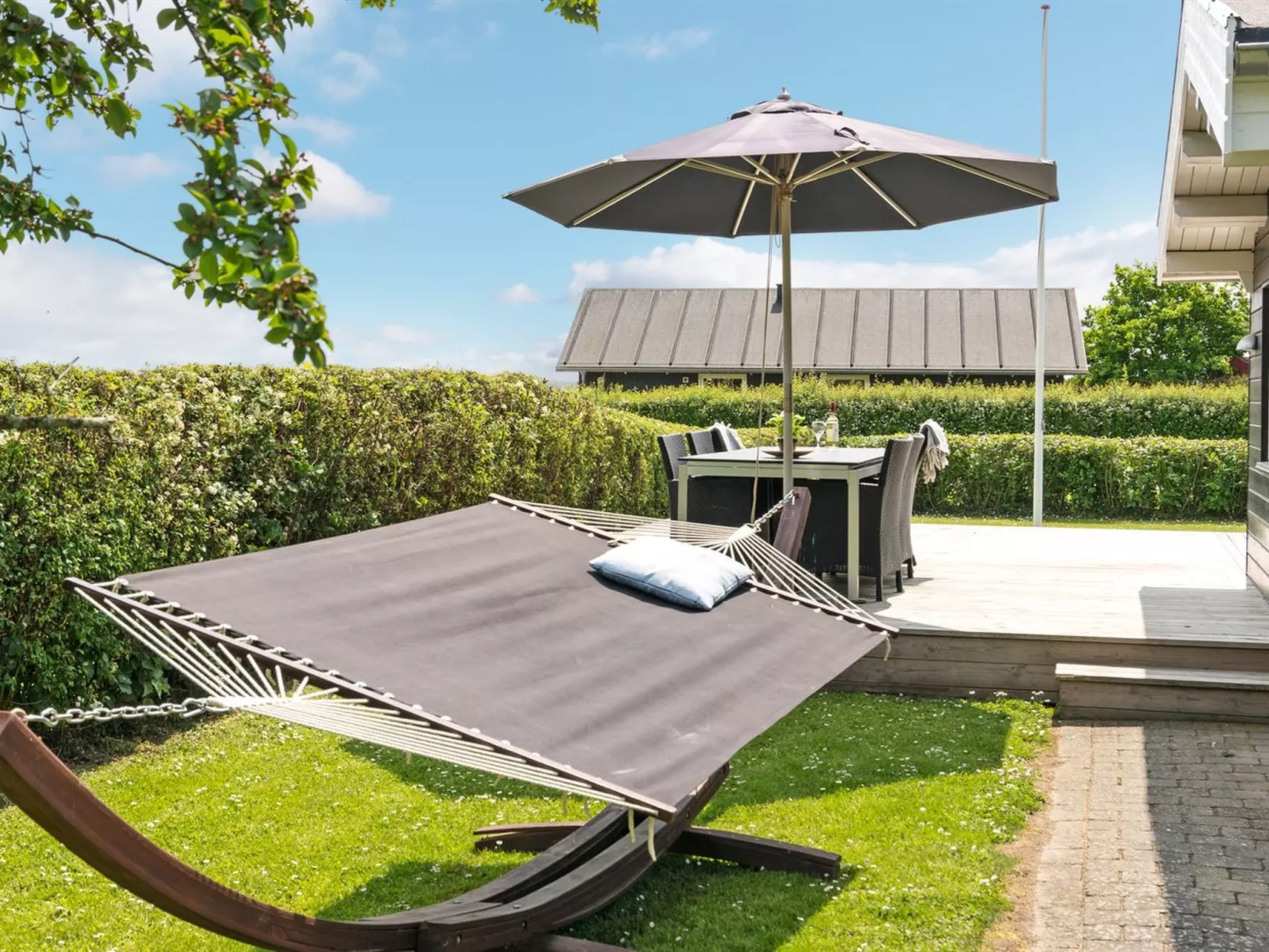 "Ølwir" - 400m to the fjord-Dehors