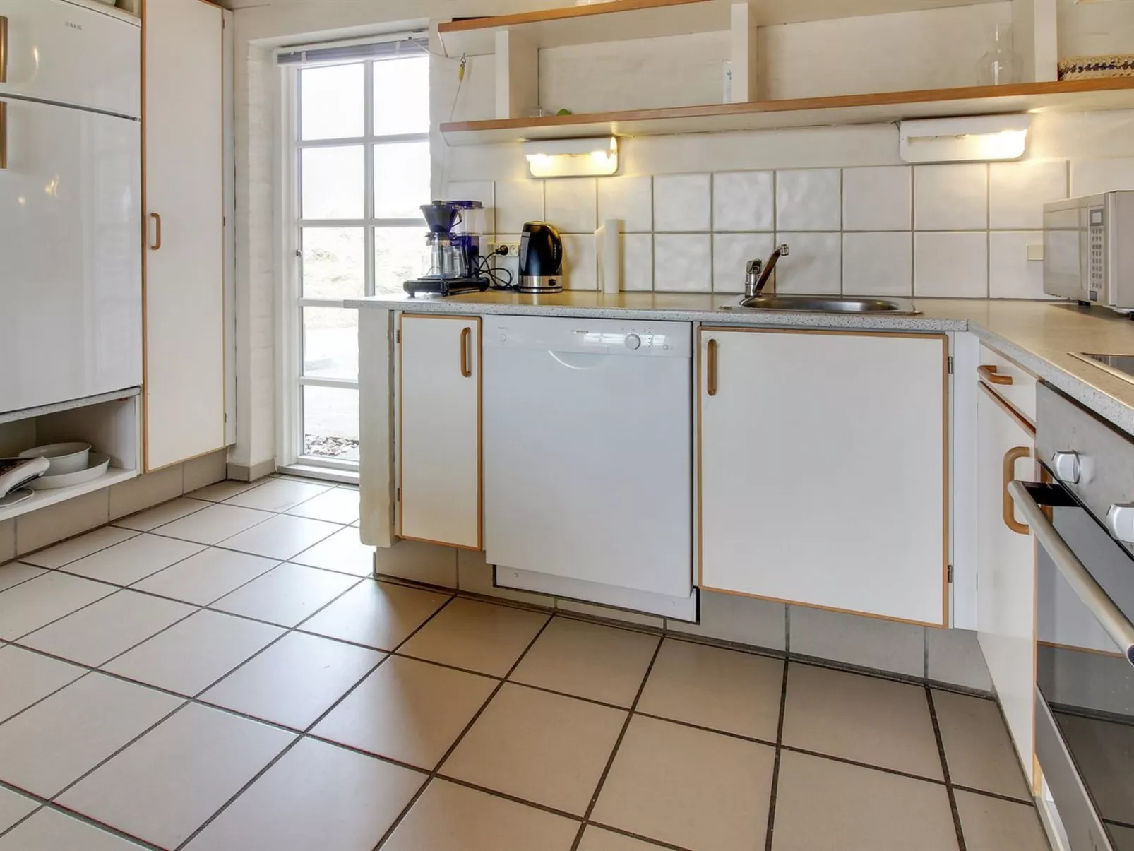 "Skuli" - 200m from the sea-Dedans