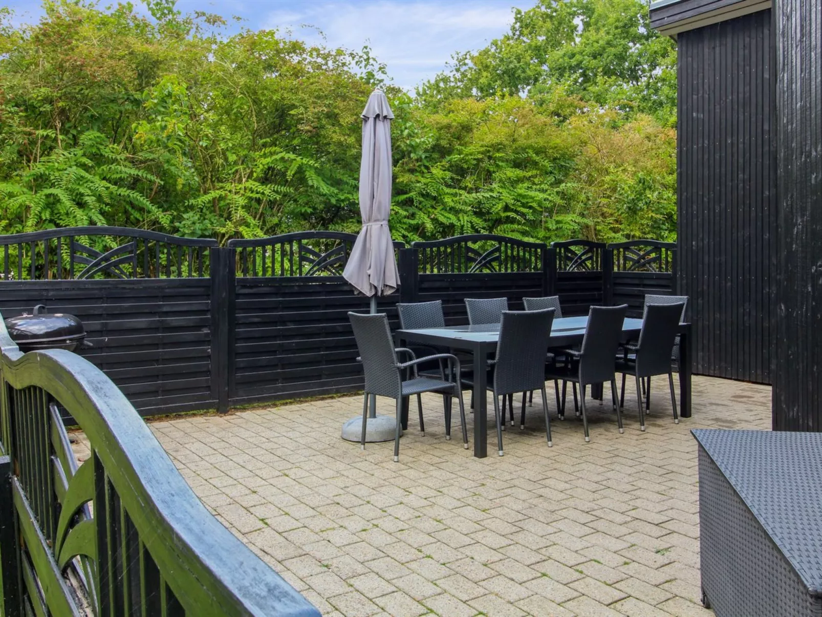 "Amanda" - 30km from the sea