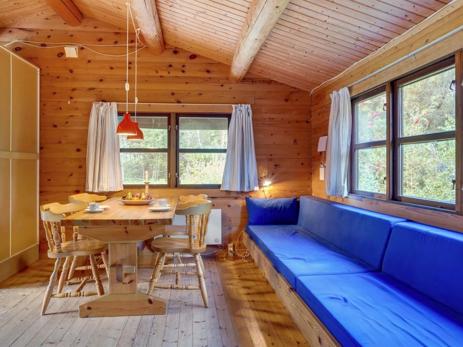 "Beatrix" - 700m from the sea-Drinnen