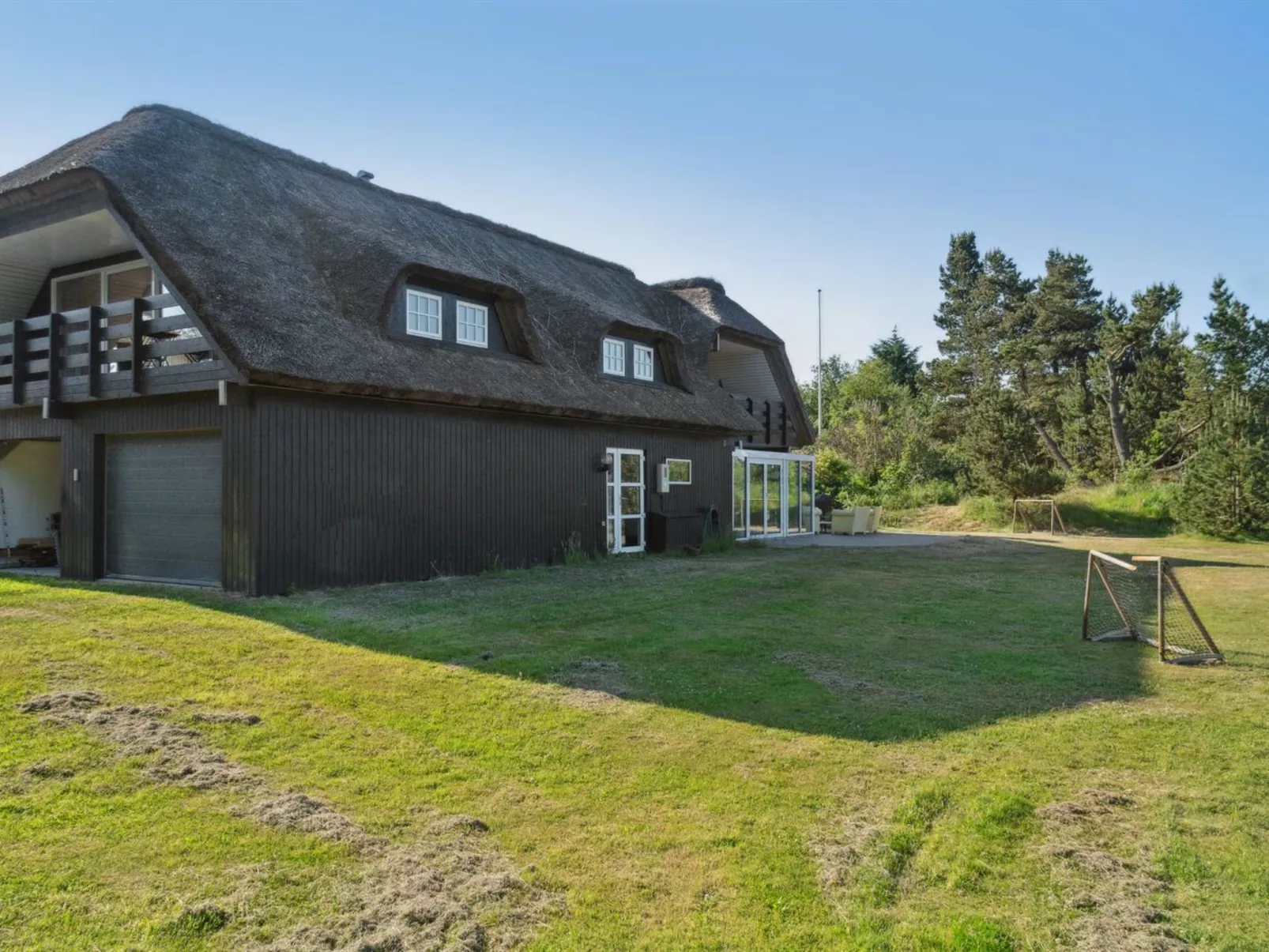 "Gertrudis" - 2km to the fjord-Outside