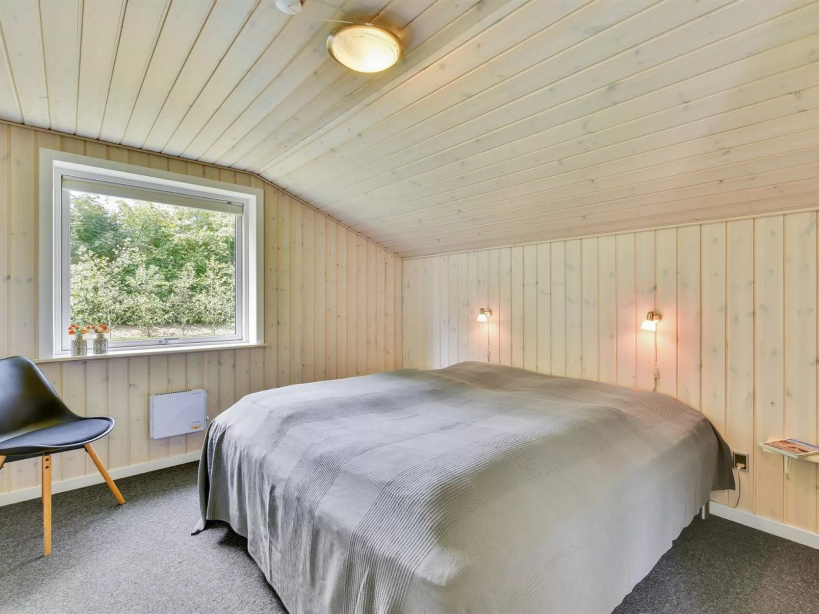 "Anabella" - 400m to the fjord-Dedans