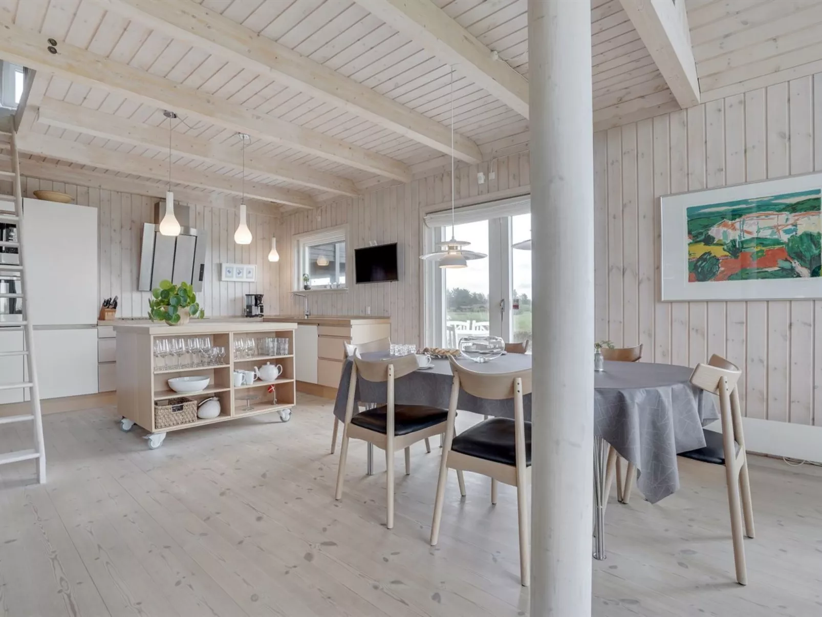 "Ger" - 200m from the sea-Inside