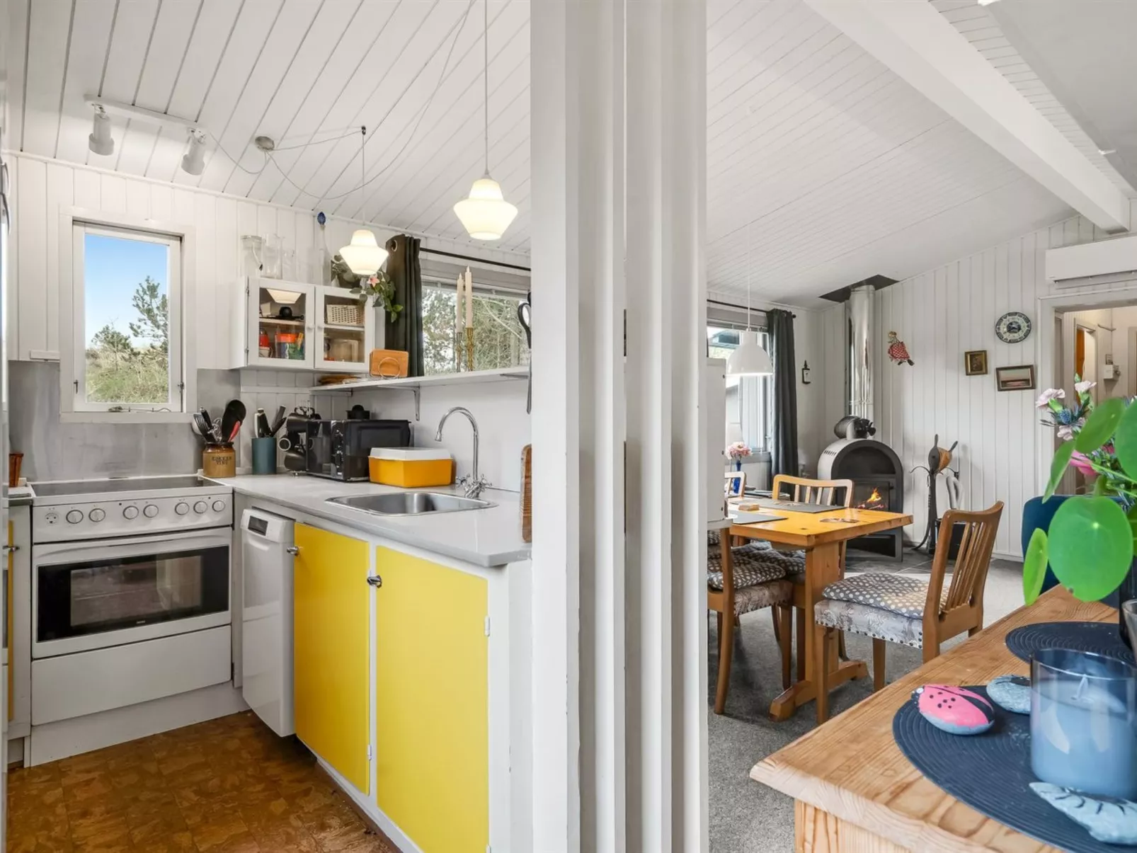 "Gundina" - 2km from the sea-Inside