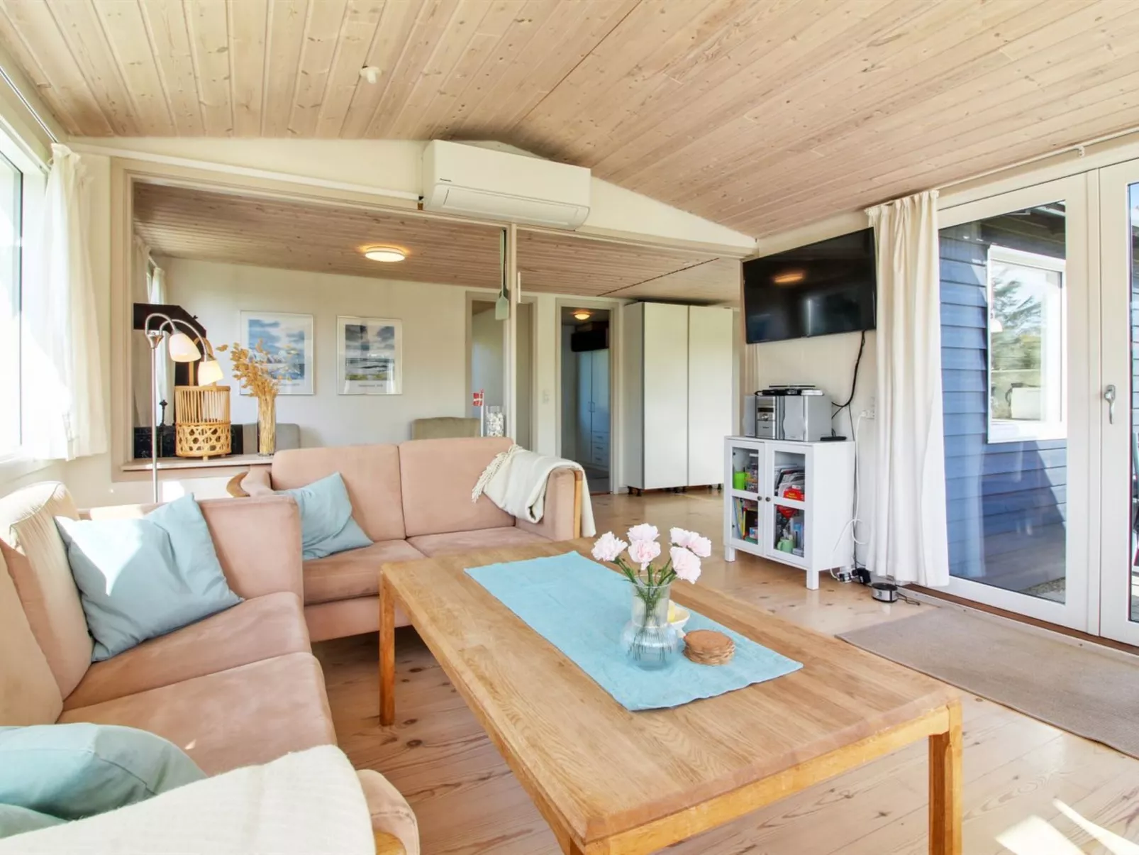 "Lisabeth" - 250m from the sea-Drinnen