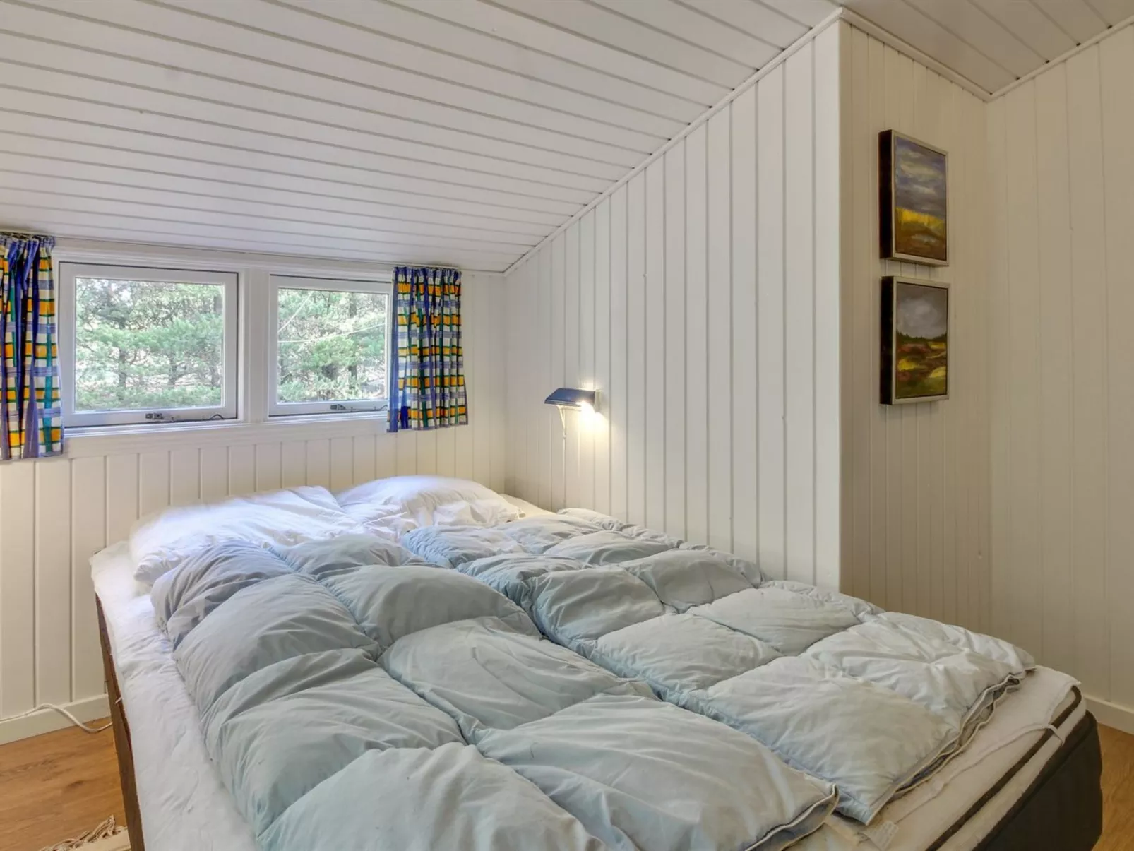 "Tirsa" - 3.9km from the sea-Inside