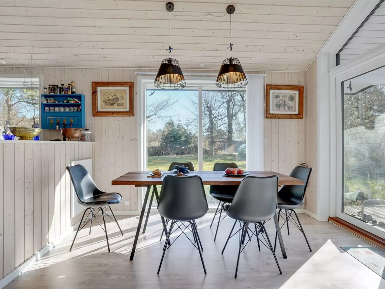 "Tancred" - 200m from the sea-Dedans