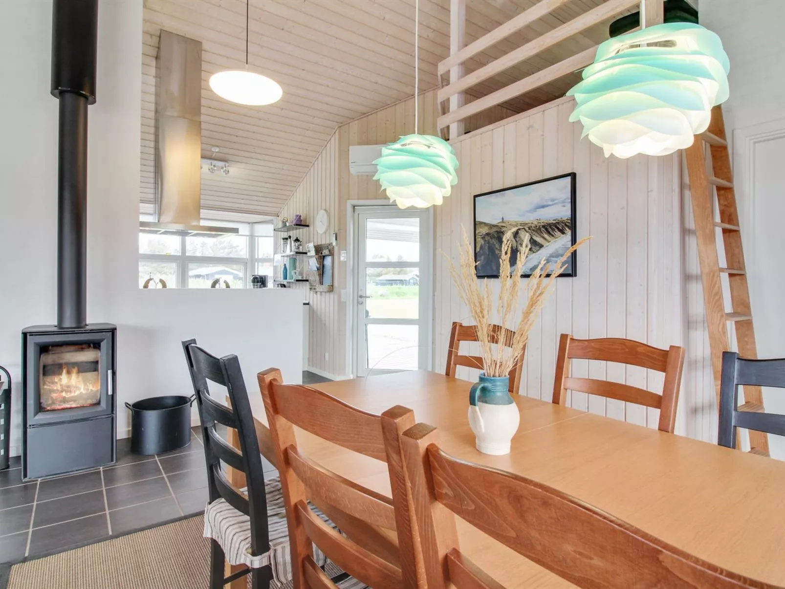 "Anett" - 400m from the sea-Dedans