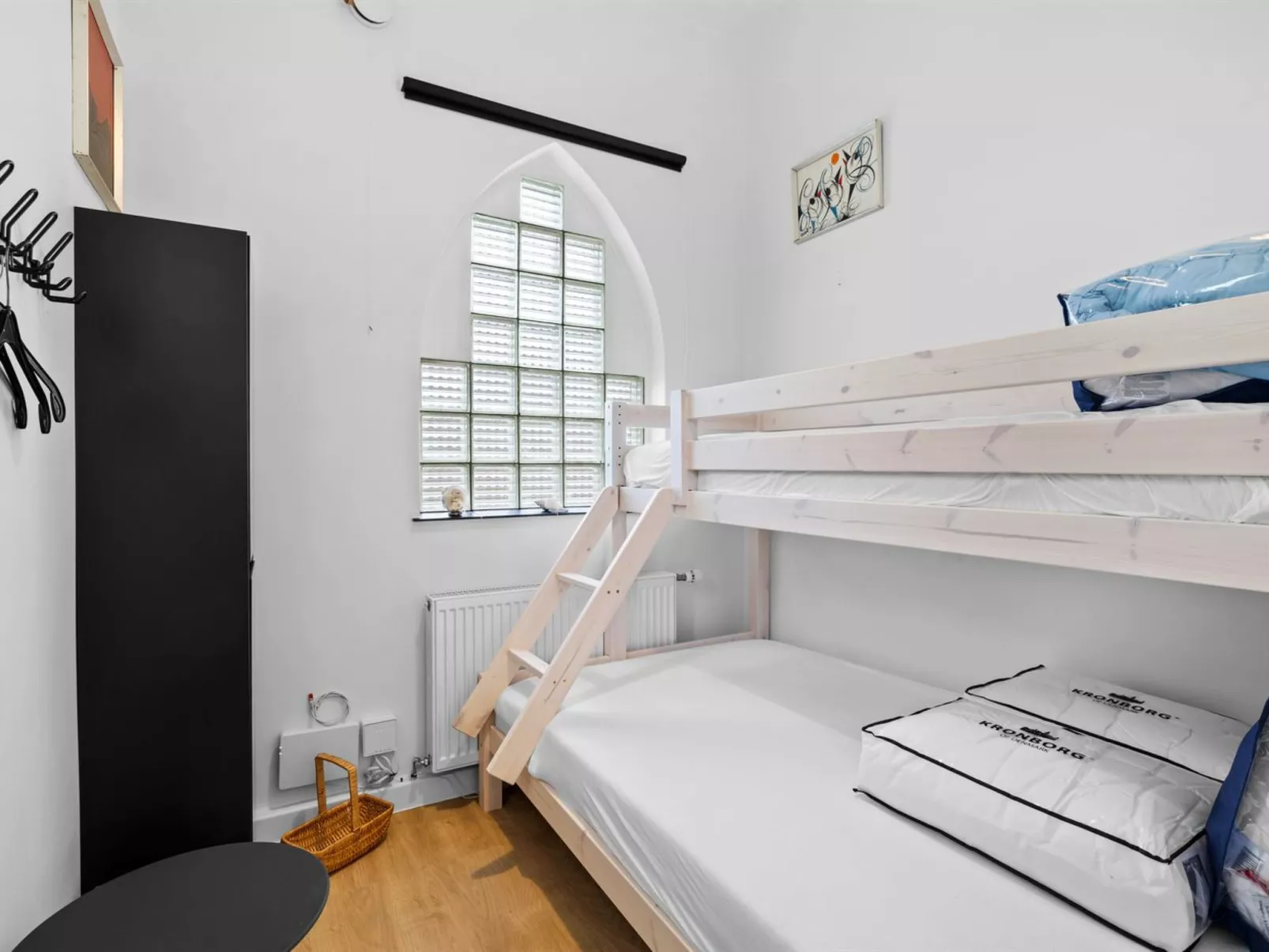 "Frothi" - 550m from the sea-Inside