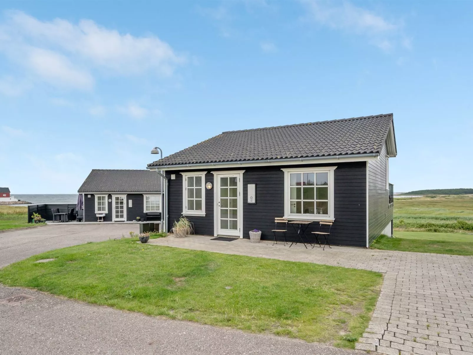 "Asmund" - 150m from the sea-Outside