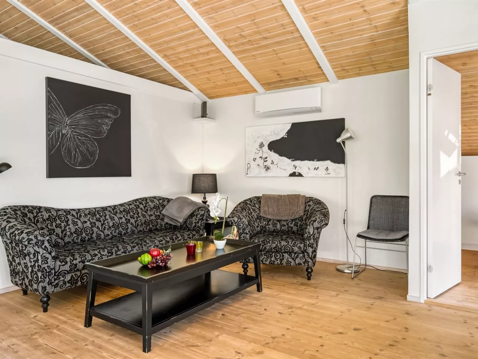 "Emeli" - 1.3km from the sea-Inside