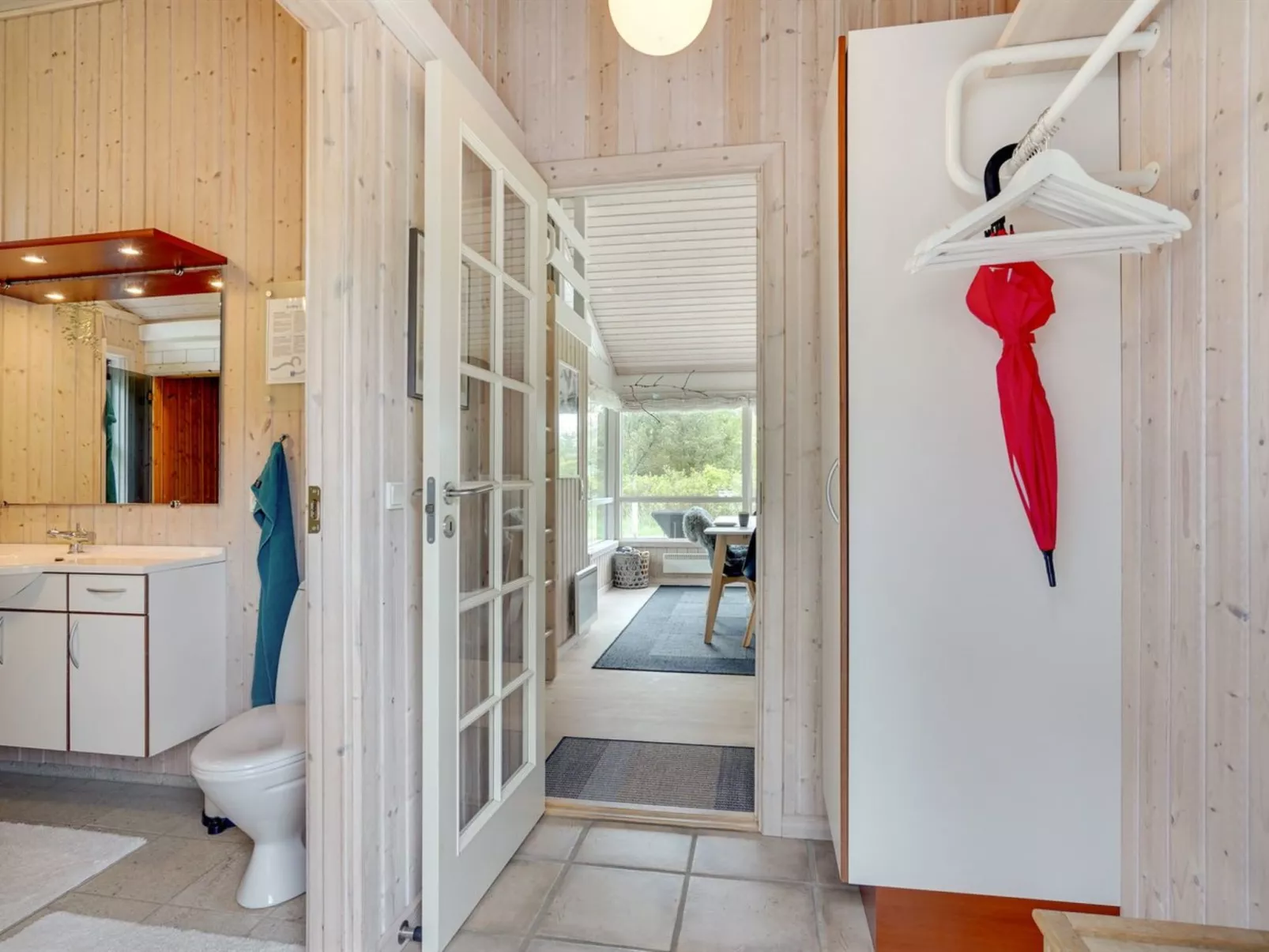 "Jara" - 700m from the sea-Drinnen