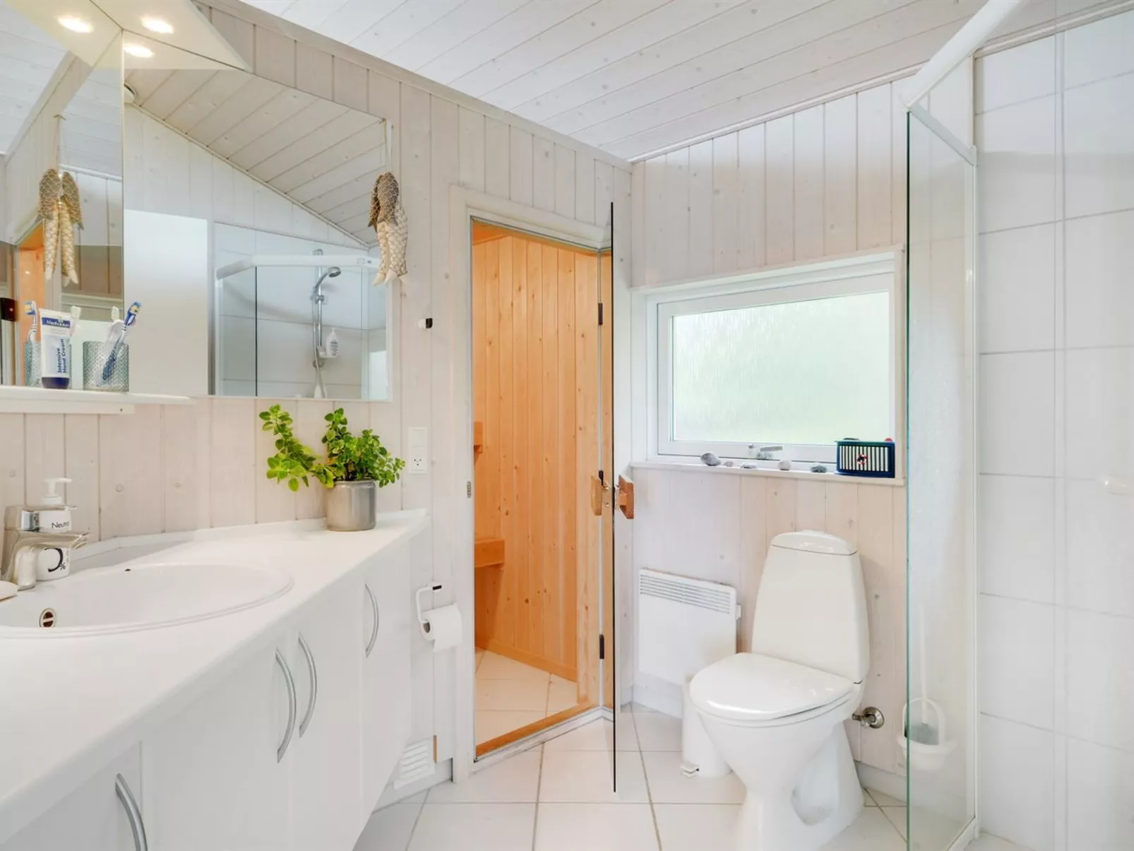 "Pascal" - 25m from the sea-Drinnen