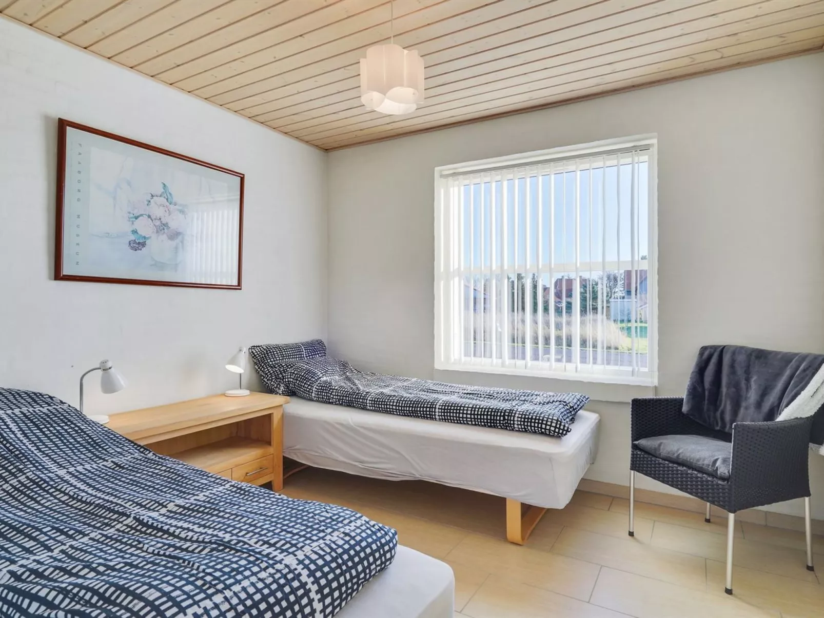 "Fengur" - 330m from the sea-Inside