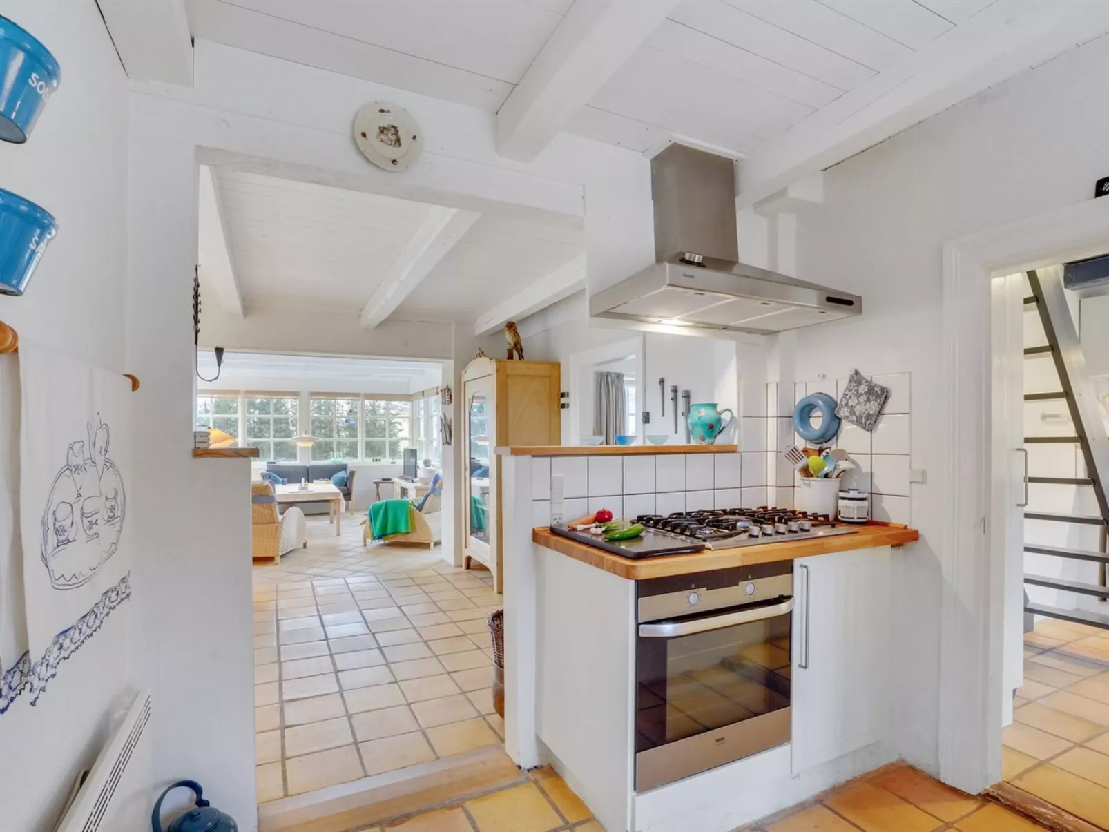 "Althea" - 750m to the fjord-Inside