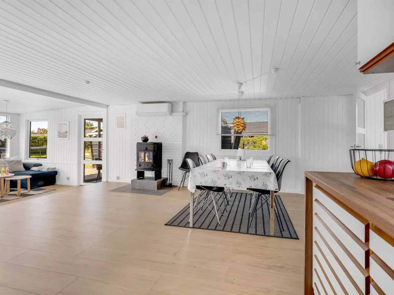 "Edel" - 650m from the sea-Inside