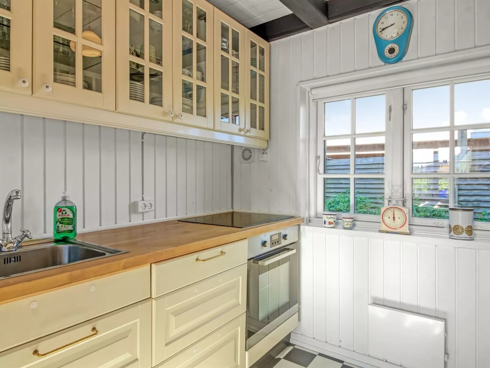 "Christin" - 275m from the sea-Dedans