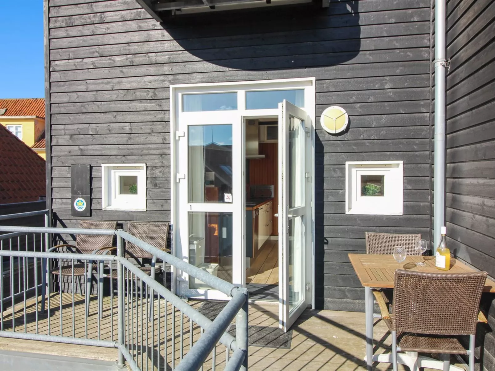 "Varnava" - 200m from the sea-Drinnen