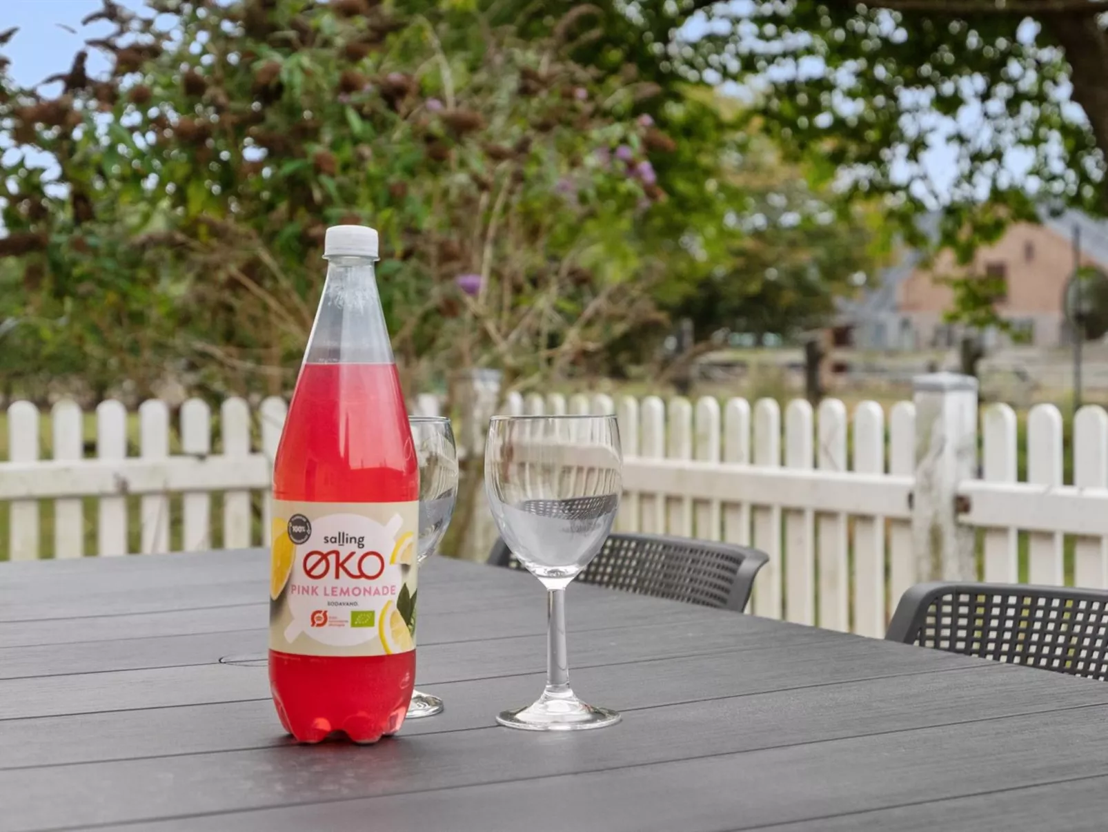 "Miko" - 19km from the sea-Outside