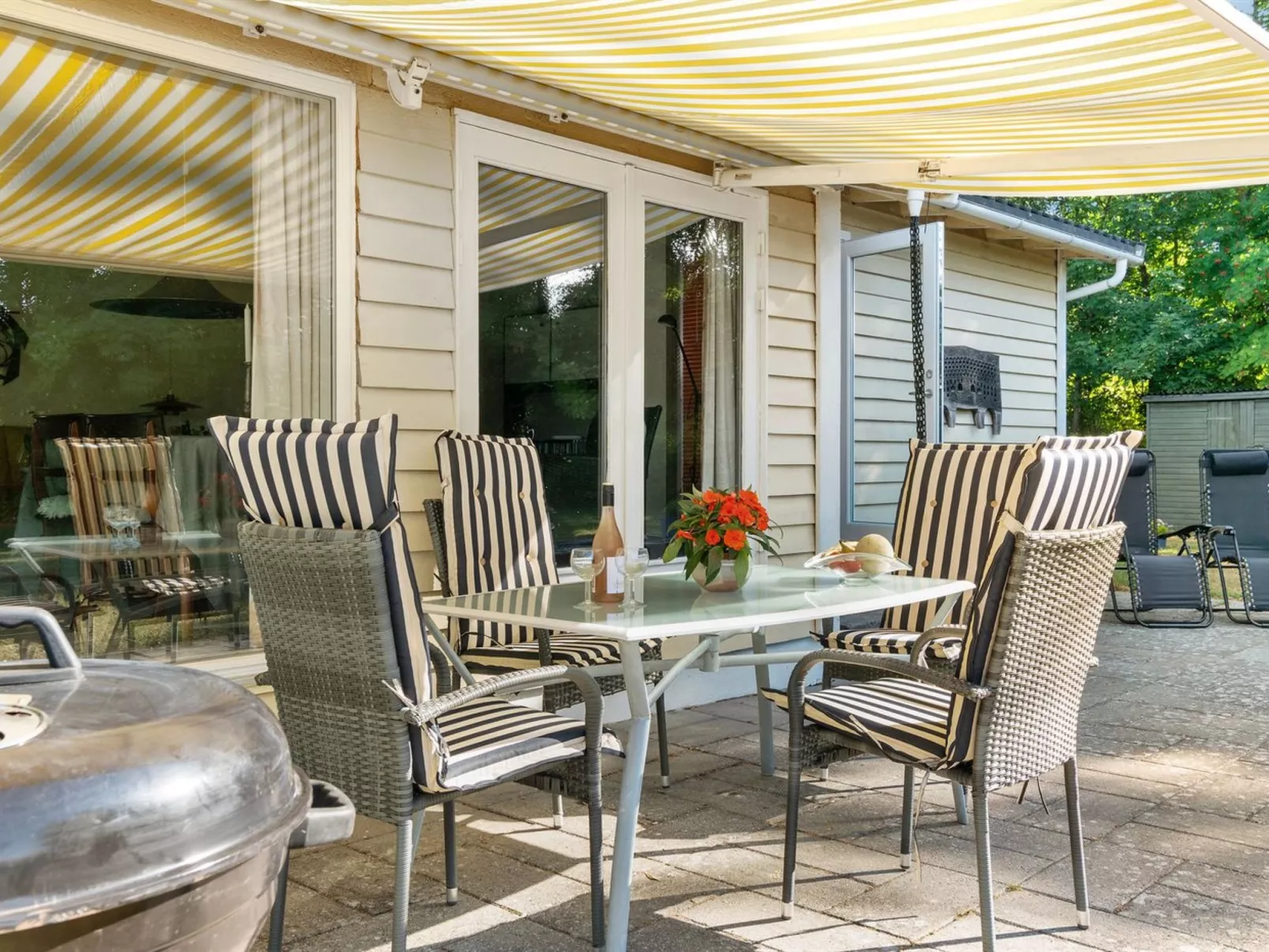 "Guthbrand" - 900m from the sea-Outside