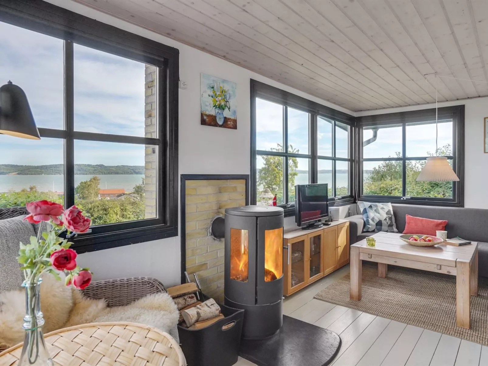 "Stjerne" - 300m from the sea-Dedans