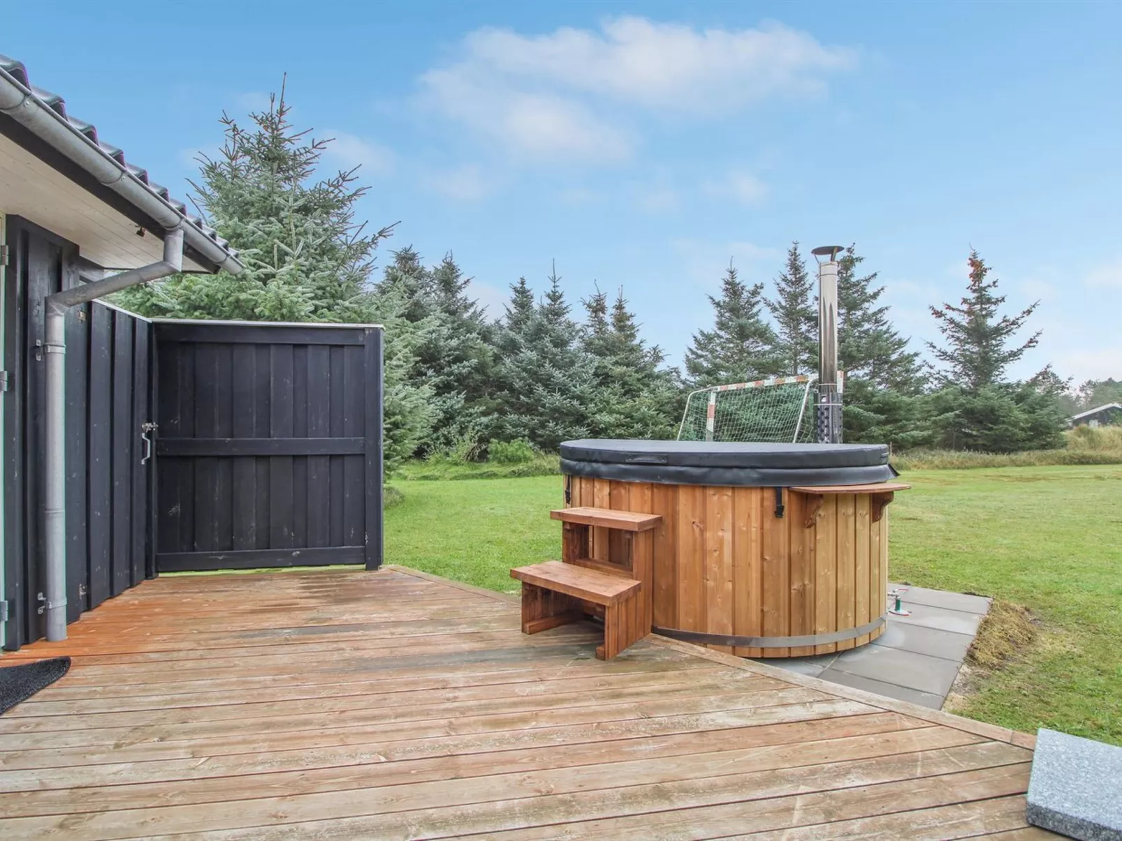 "Faye" - 600m from the sea-Outside