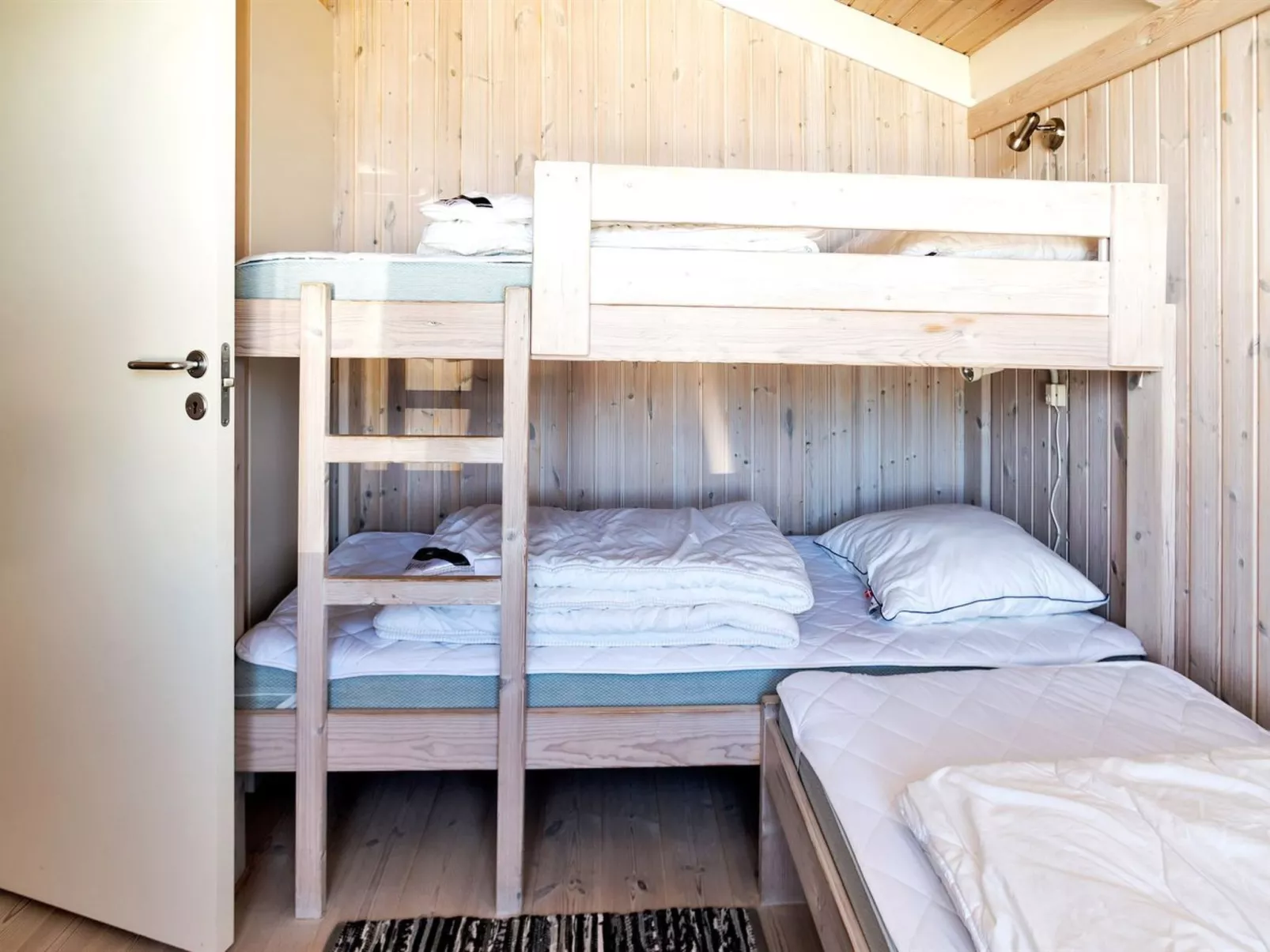 "Elvie" - 200m from the sea-Dedans