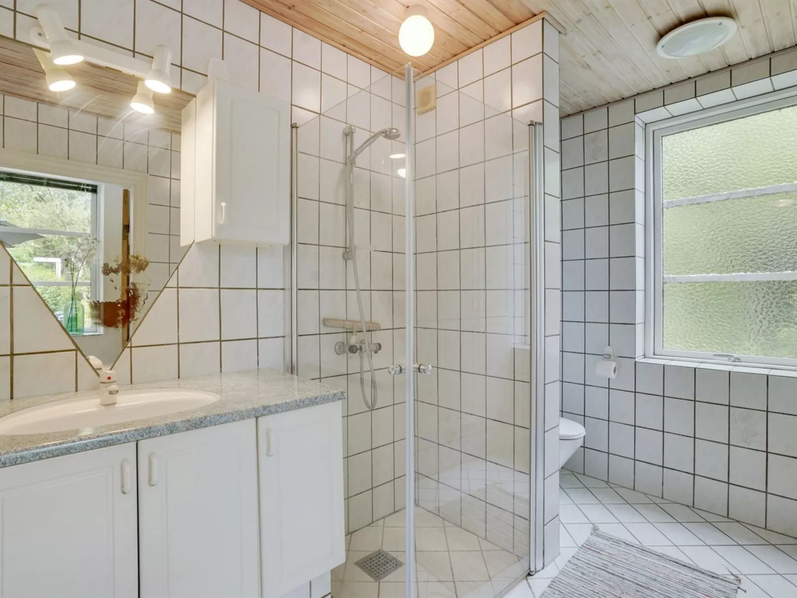 "Jonni" - 15km from the sea-Dedans