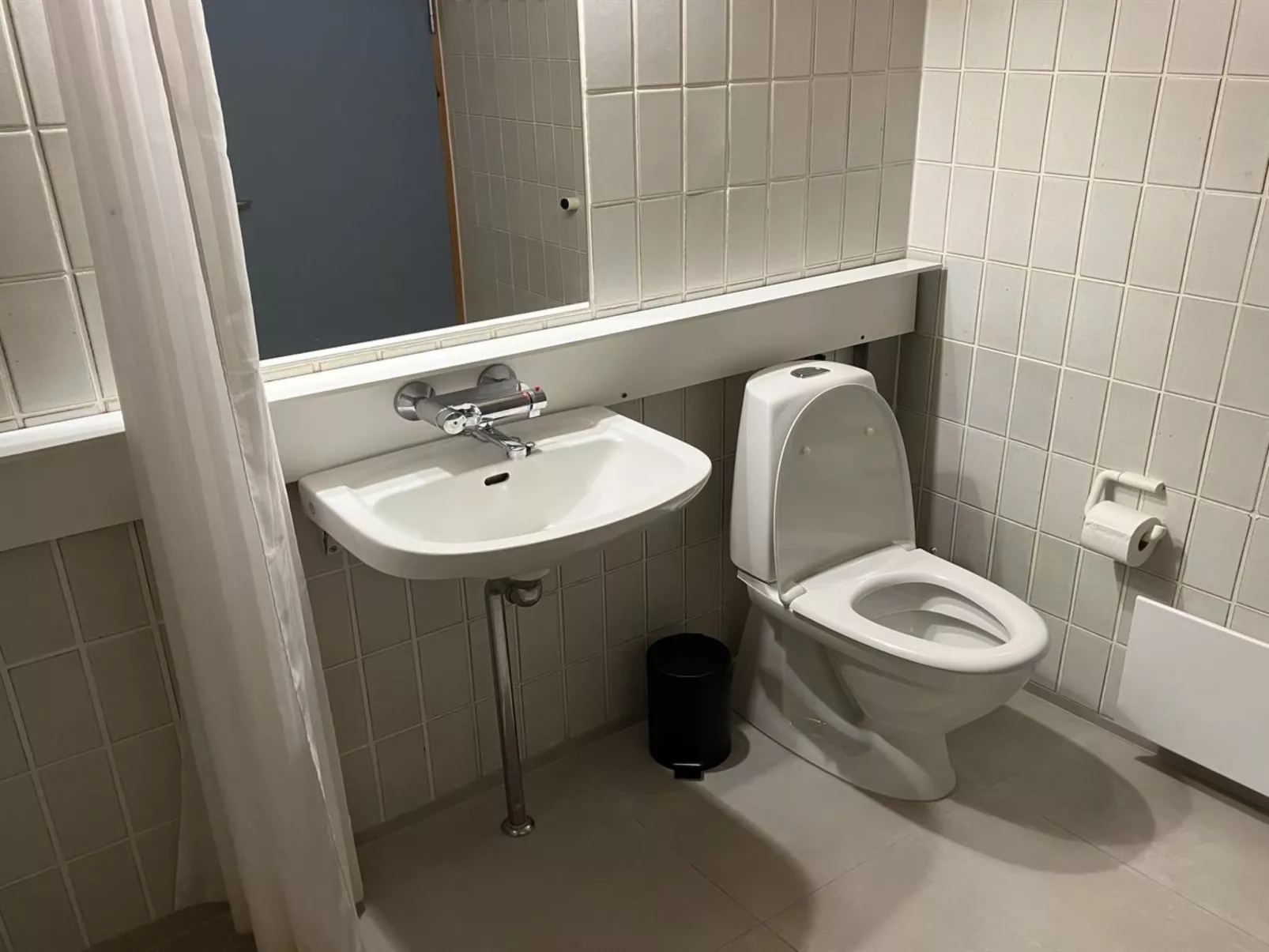 "Robert" - 250m from the sea-Inside