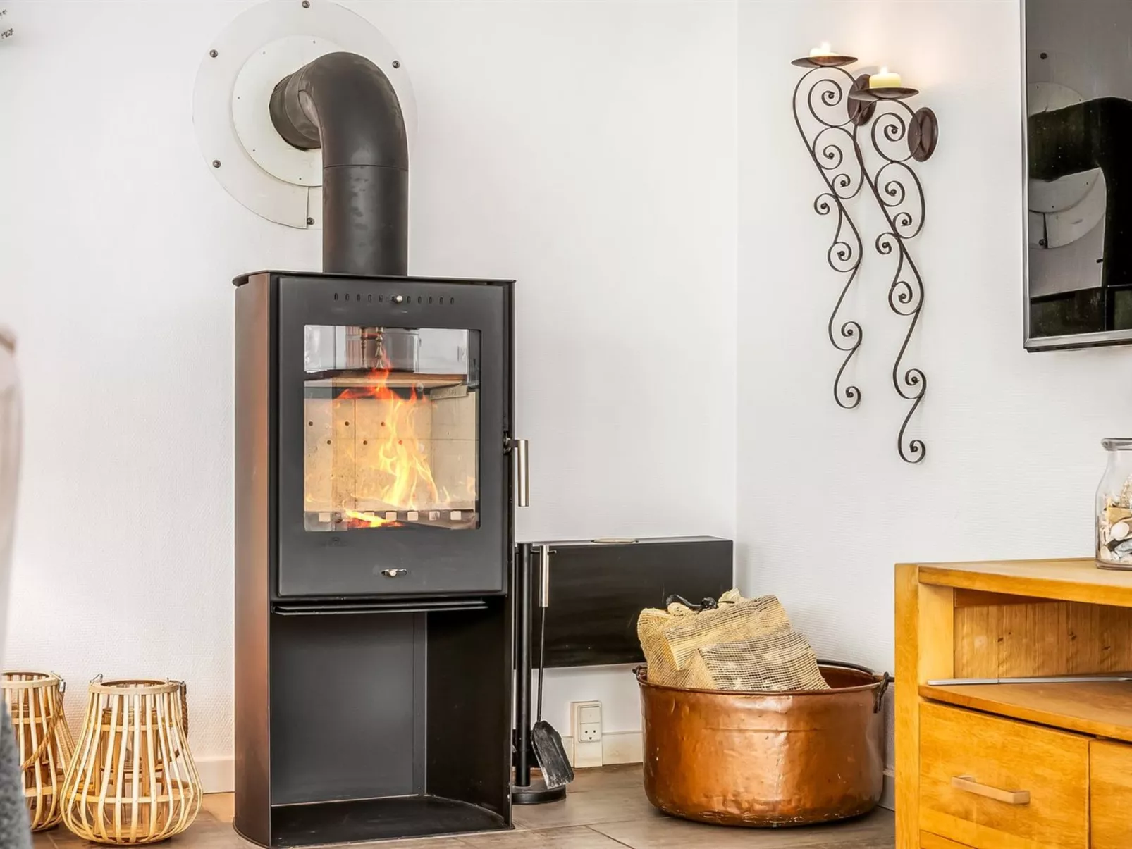 "Aud" - 300m from the sea-Drinnen