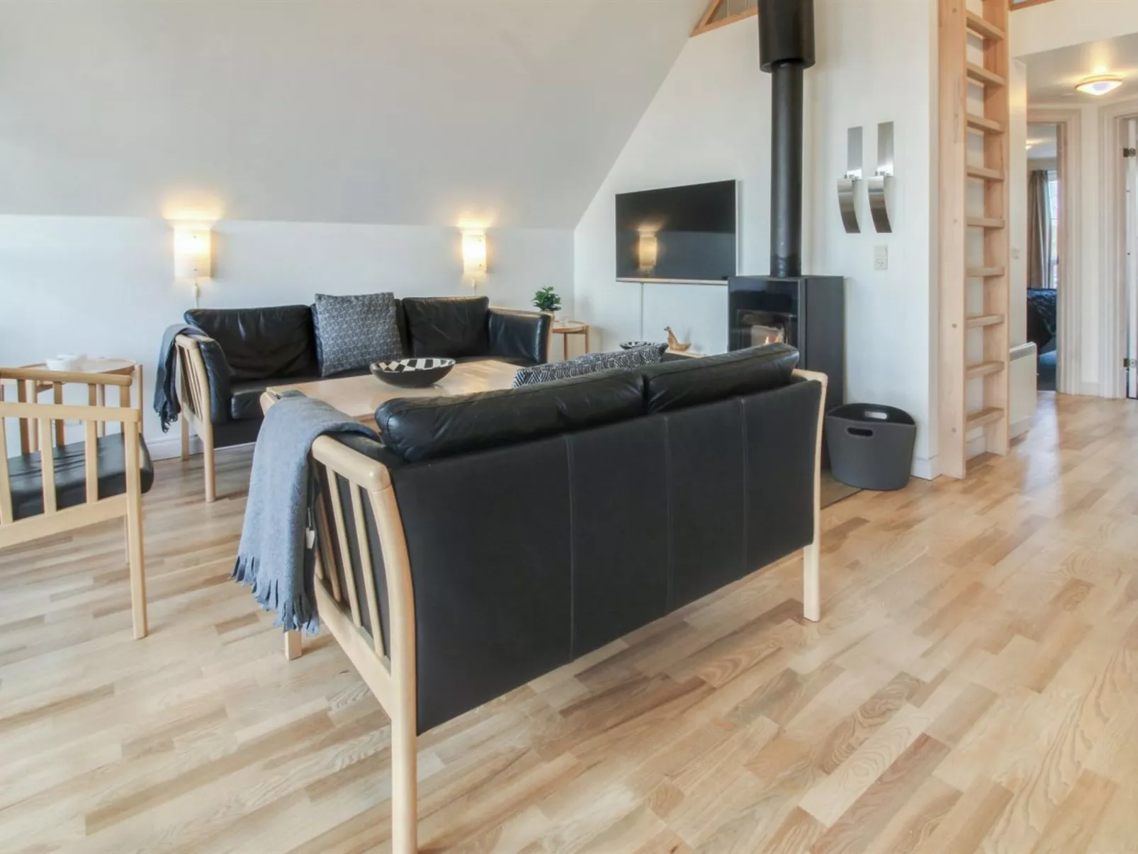 "Deljan" - 3.5km from the sea-Drinnen