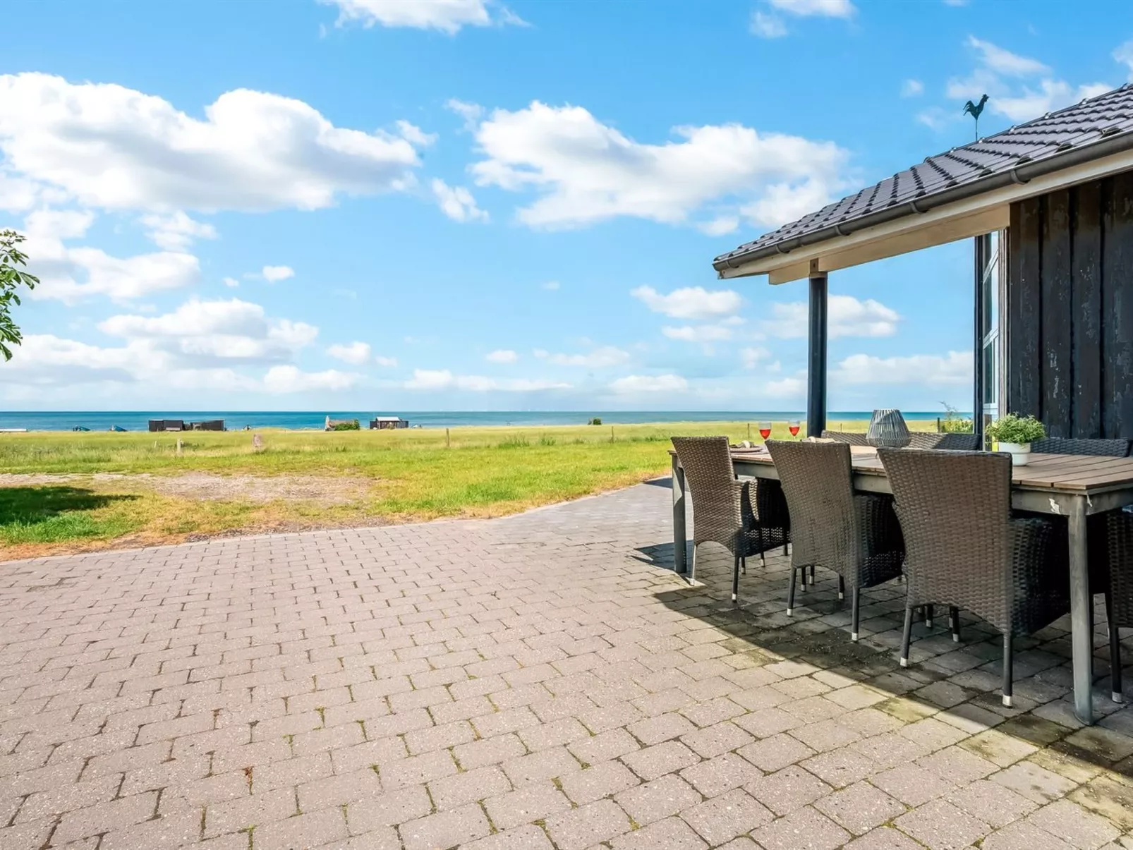 "Thorman" - 75m from the sea-Outside