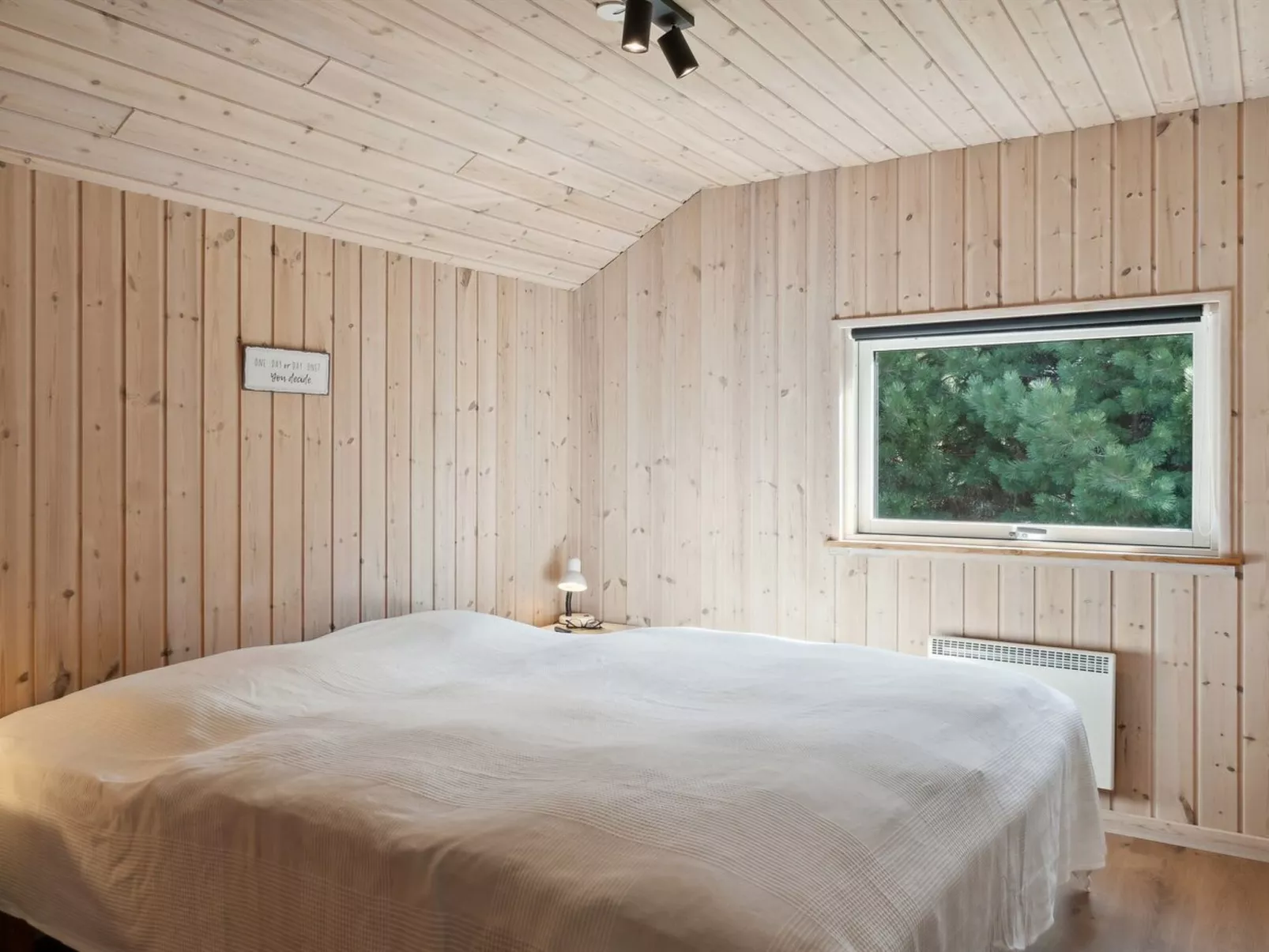 "Bolli" - 1.1km from the sea-Drinnen