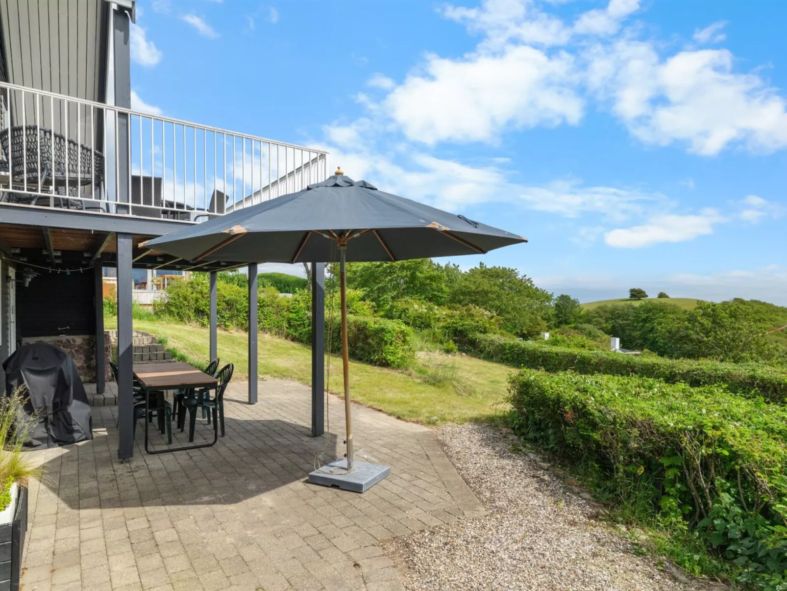 "Chayton" - 450m from the sea-Outside