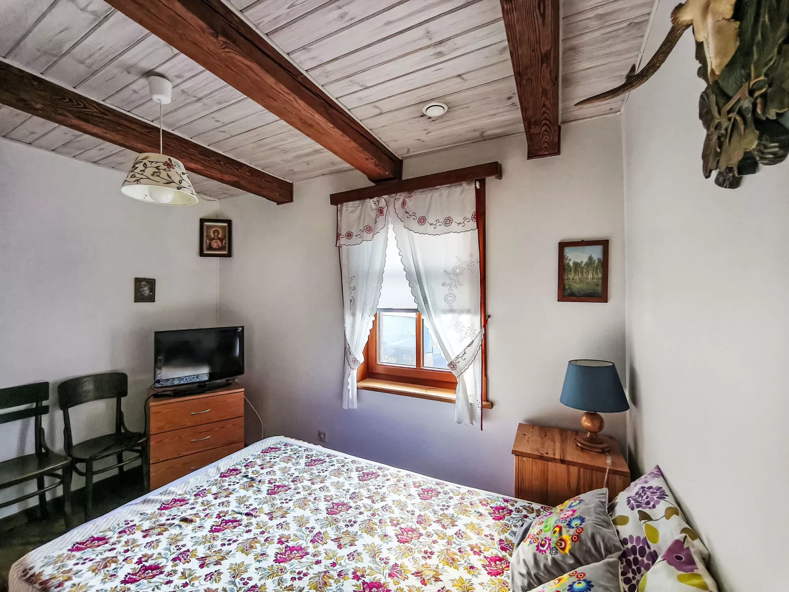 U Prababci Olgi-Drinnen