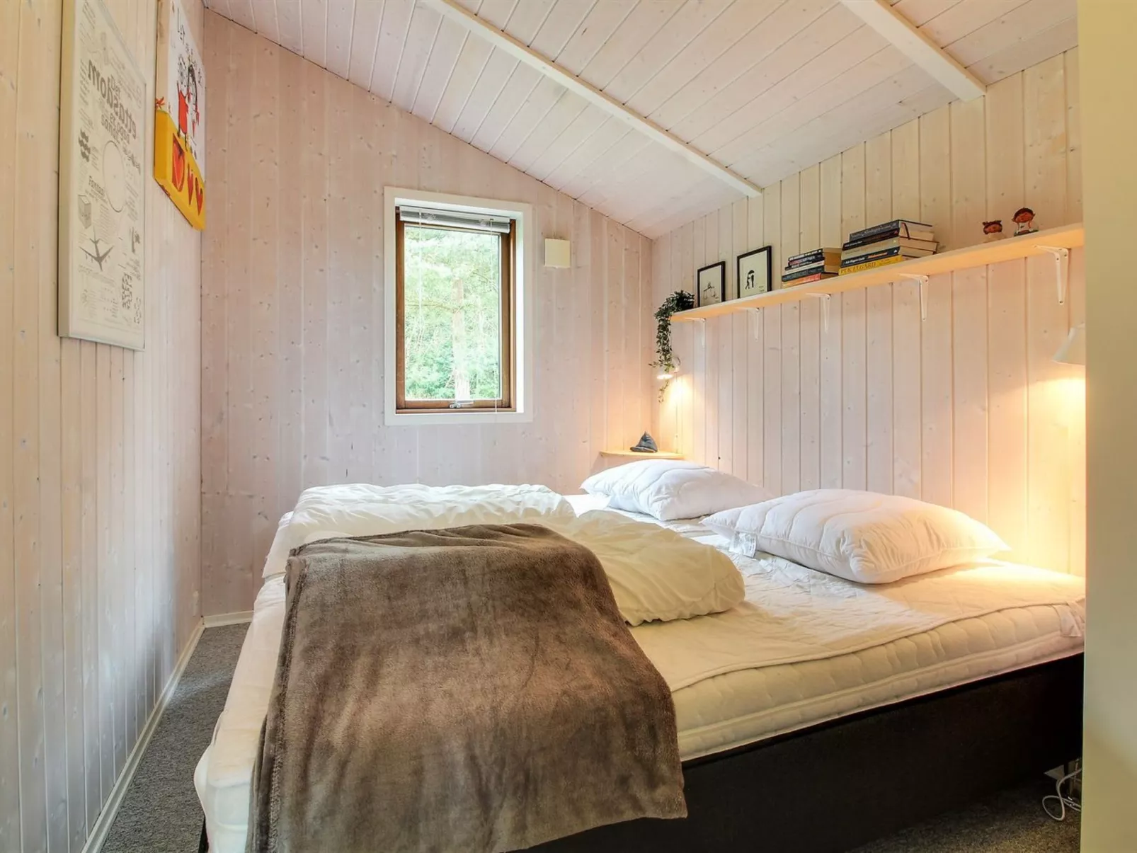 "Arvi" - 30km from the sea-Inside