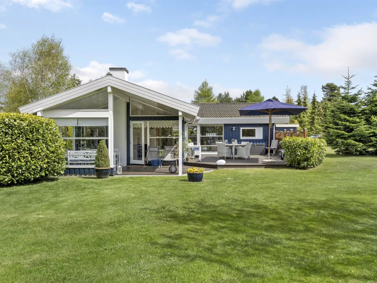 "Frithlef" - 900m from the sea-Outside