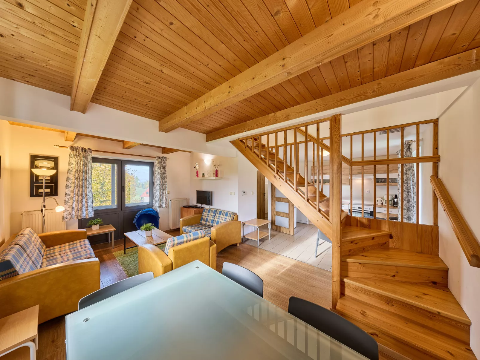 Holiday Hill 58-Dedans