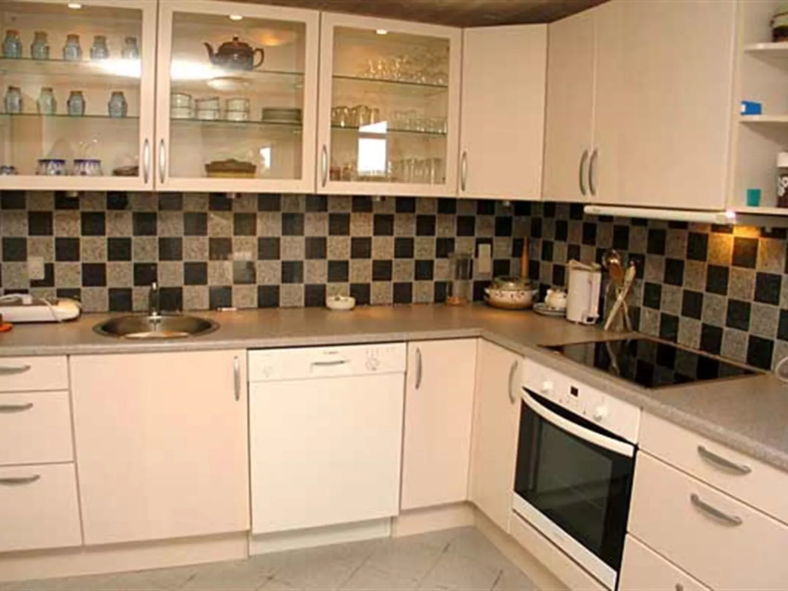 "Piia" - 800m from the sea-Drinnen