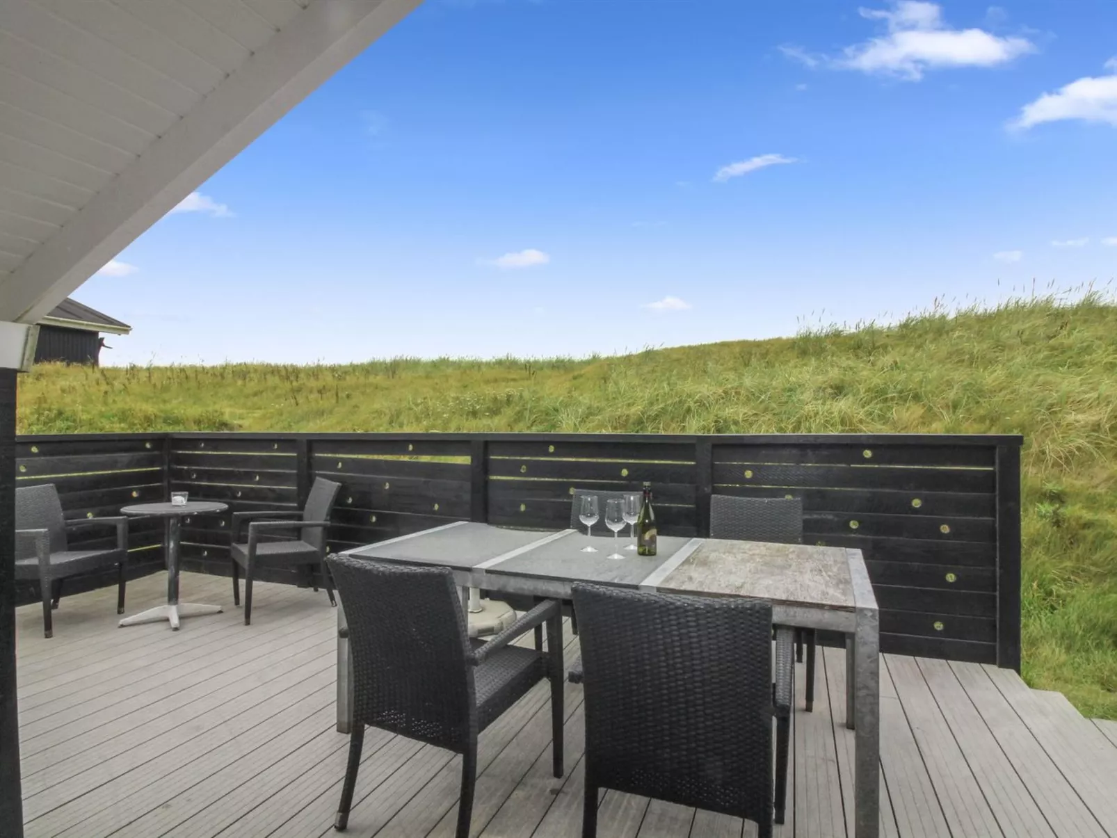 "Alruna" - 150m from the sea-Outside