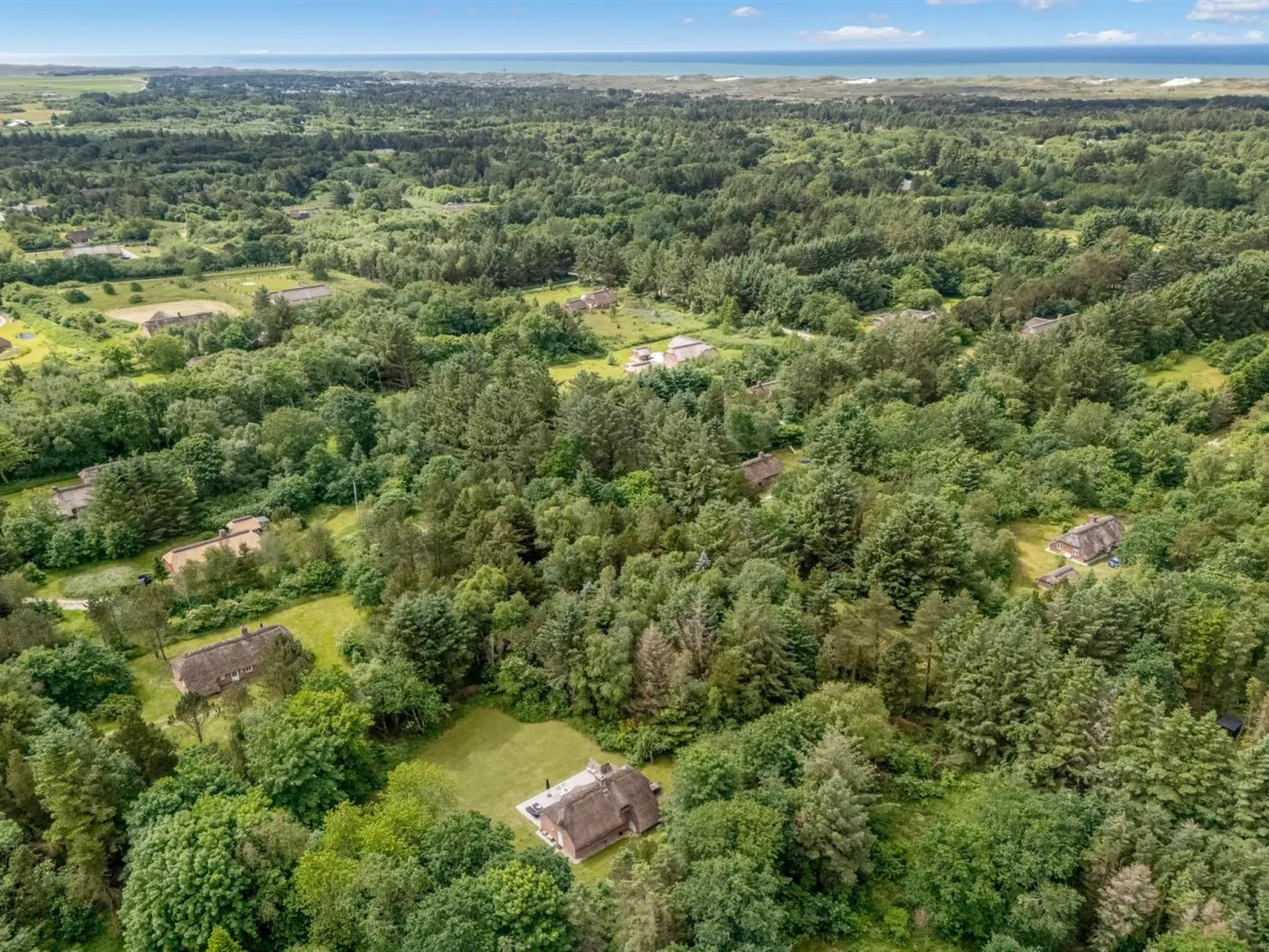 "Alkil" - 1.7km from the sea-Outside