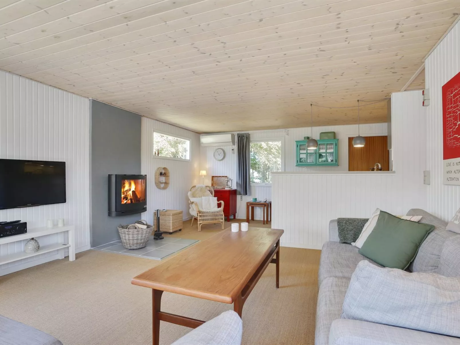 "Anevay" - 300m from the sea-Inside