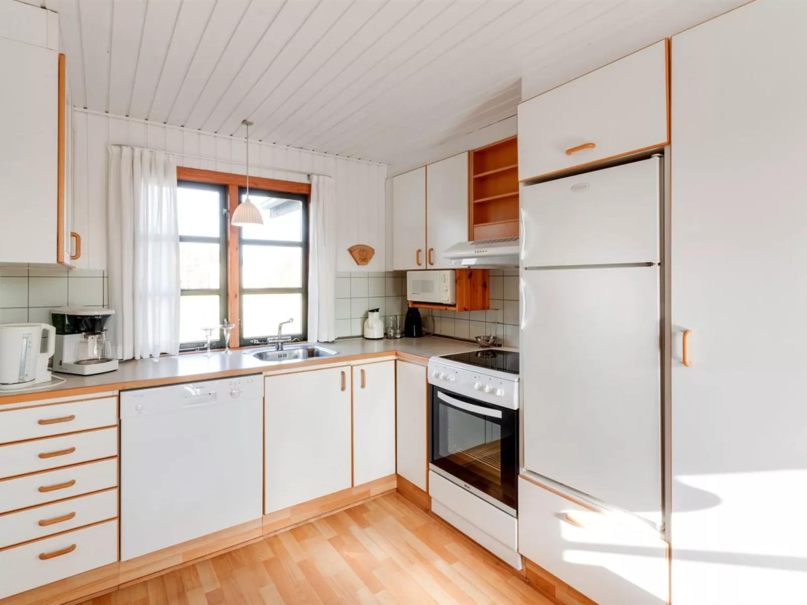 "Annabell" - 150m from the sea-Drinnen