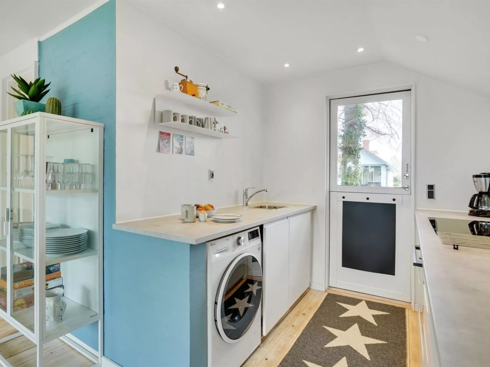 "Skalk" - 300m from the sea-Inside