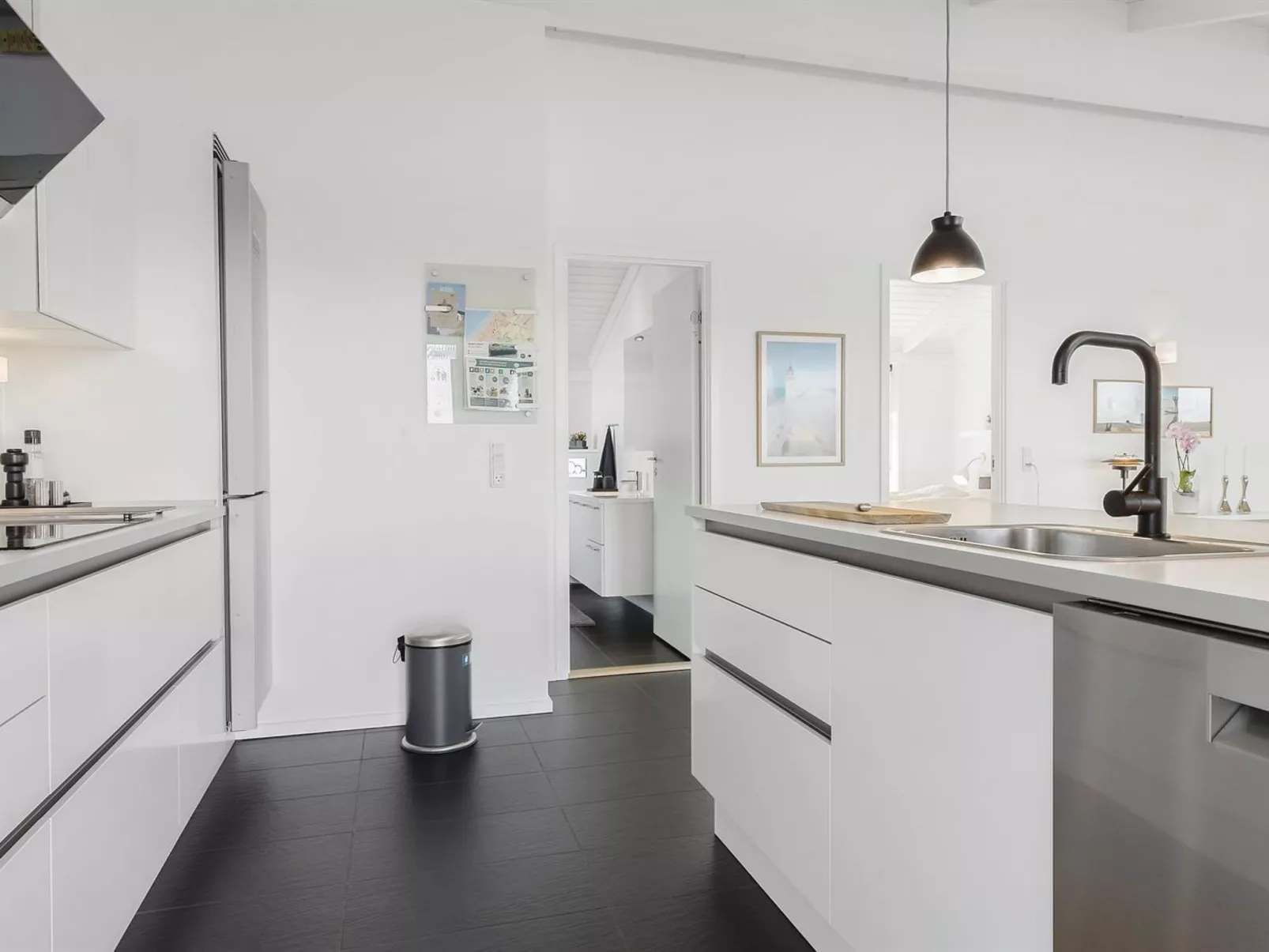 "Paul" - 100m from the sea-Dedans