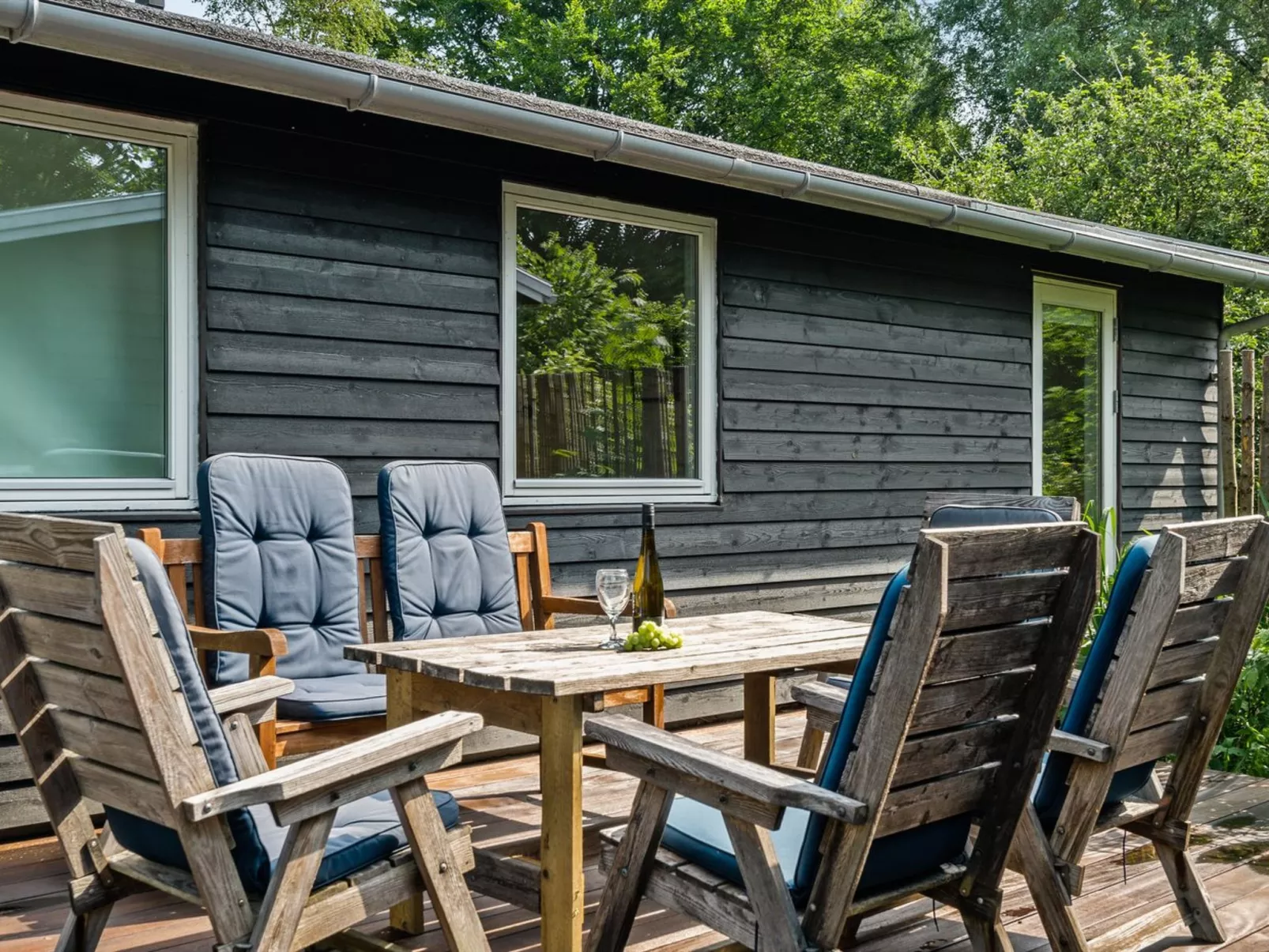 "Lucie" - 1.5km from the sea-Outside