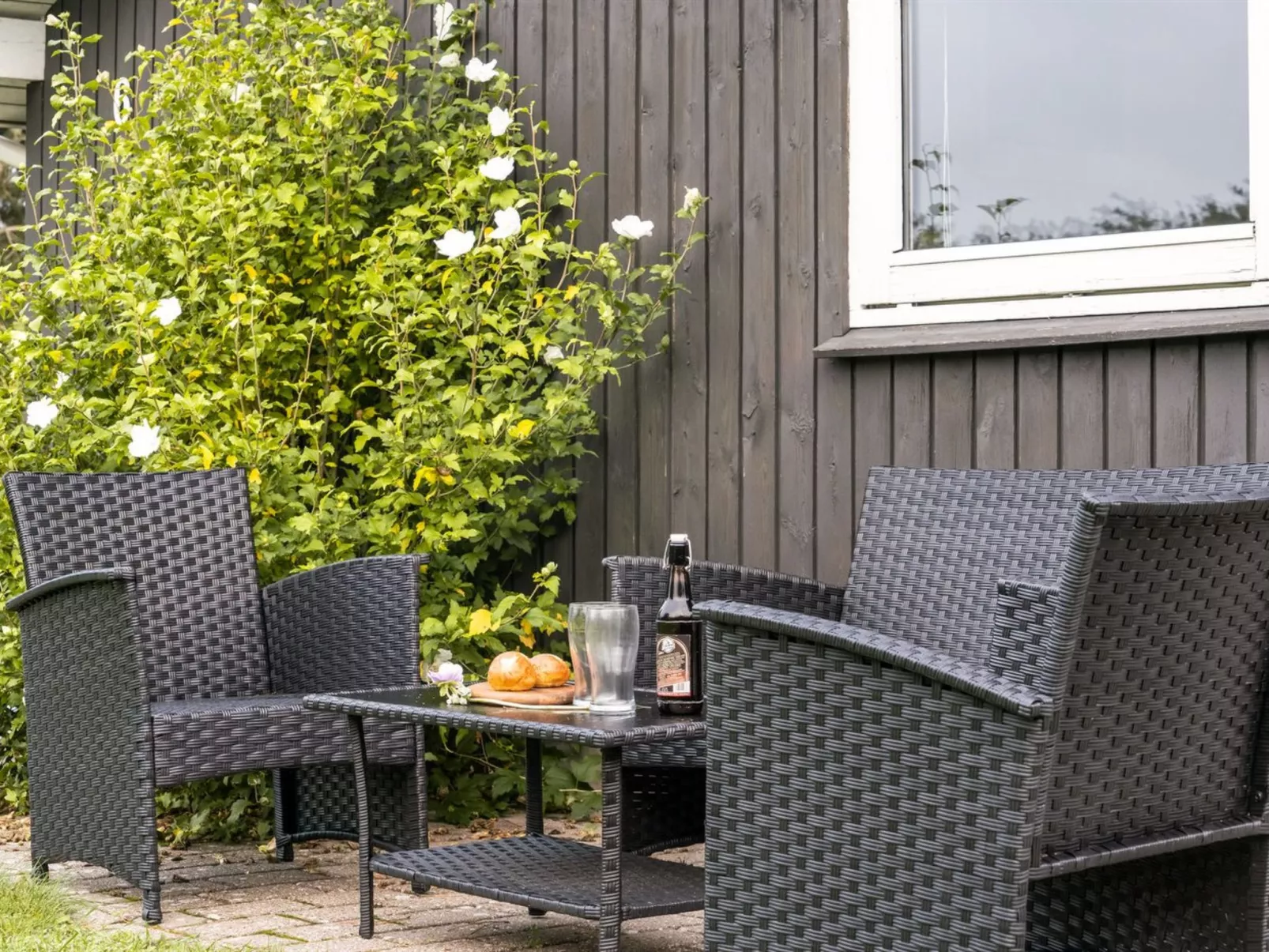 "Stasia" - 75m from the sea-Outside