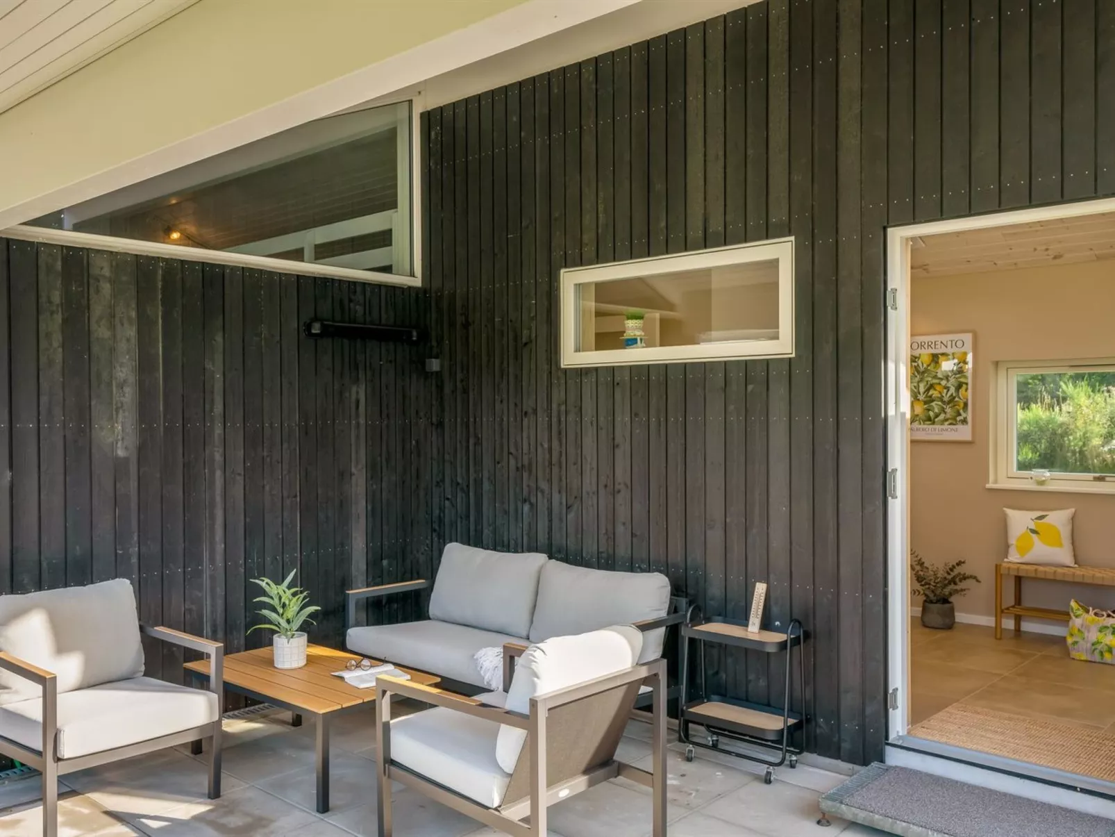 "Sviðandi" - 1.5km from the sea-Draußen