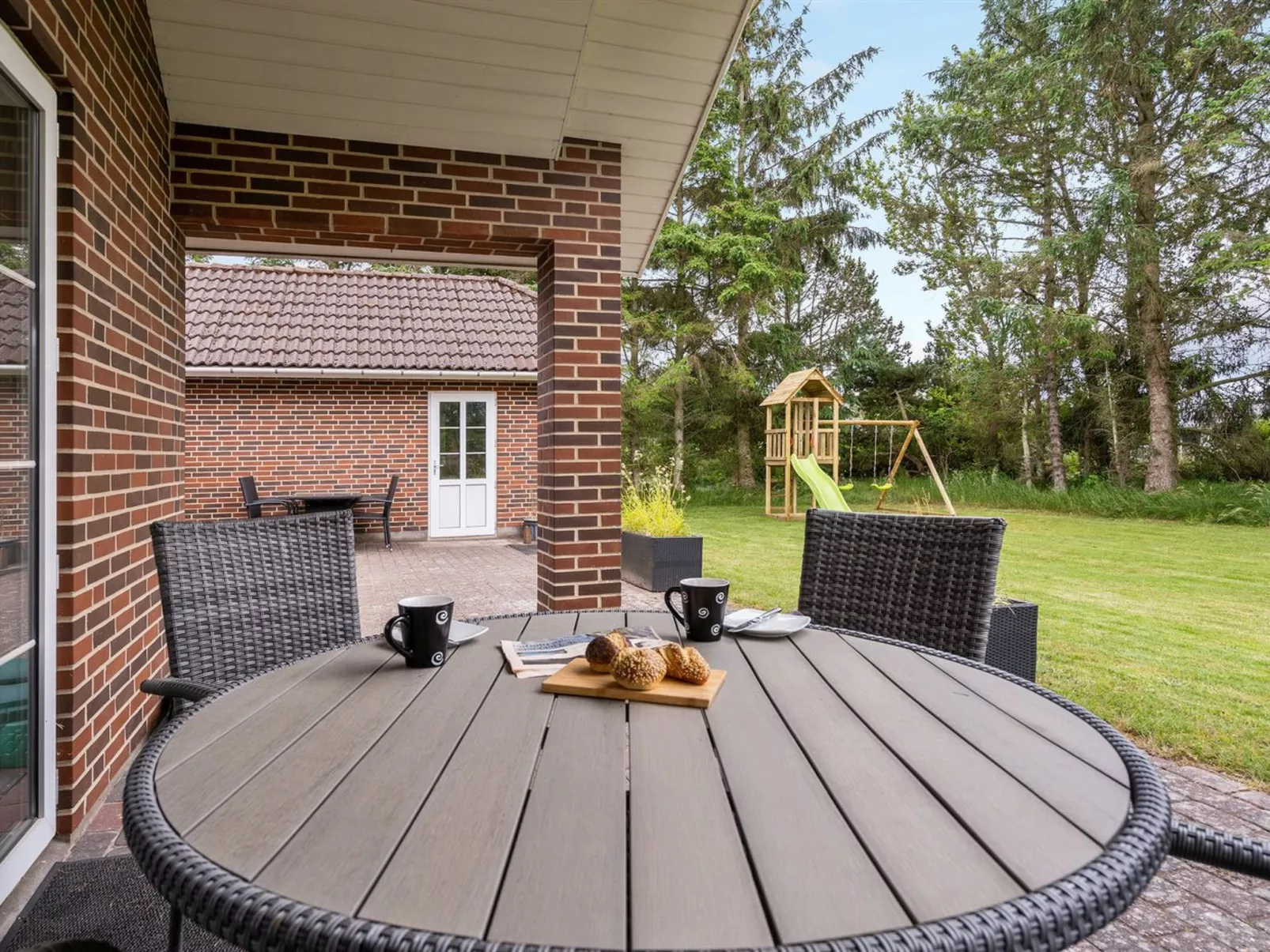 "Hjalmsvider" - 1km from the sea-Draußen