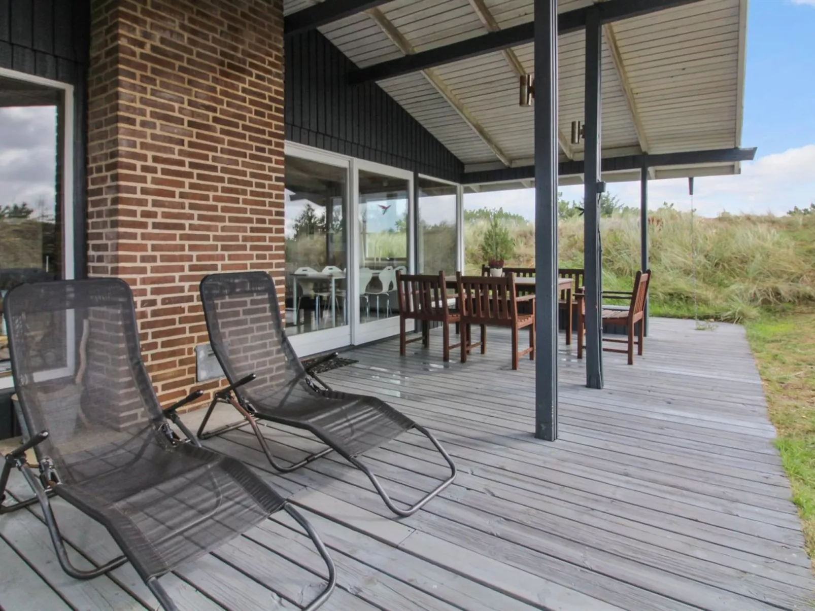 "Elsa" - 700m from the sea-Draußen